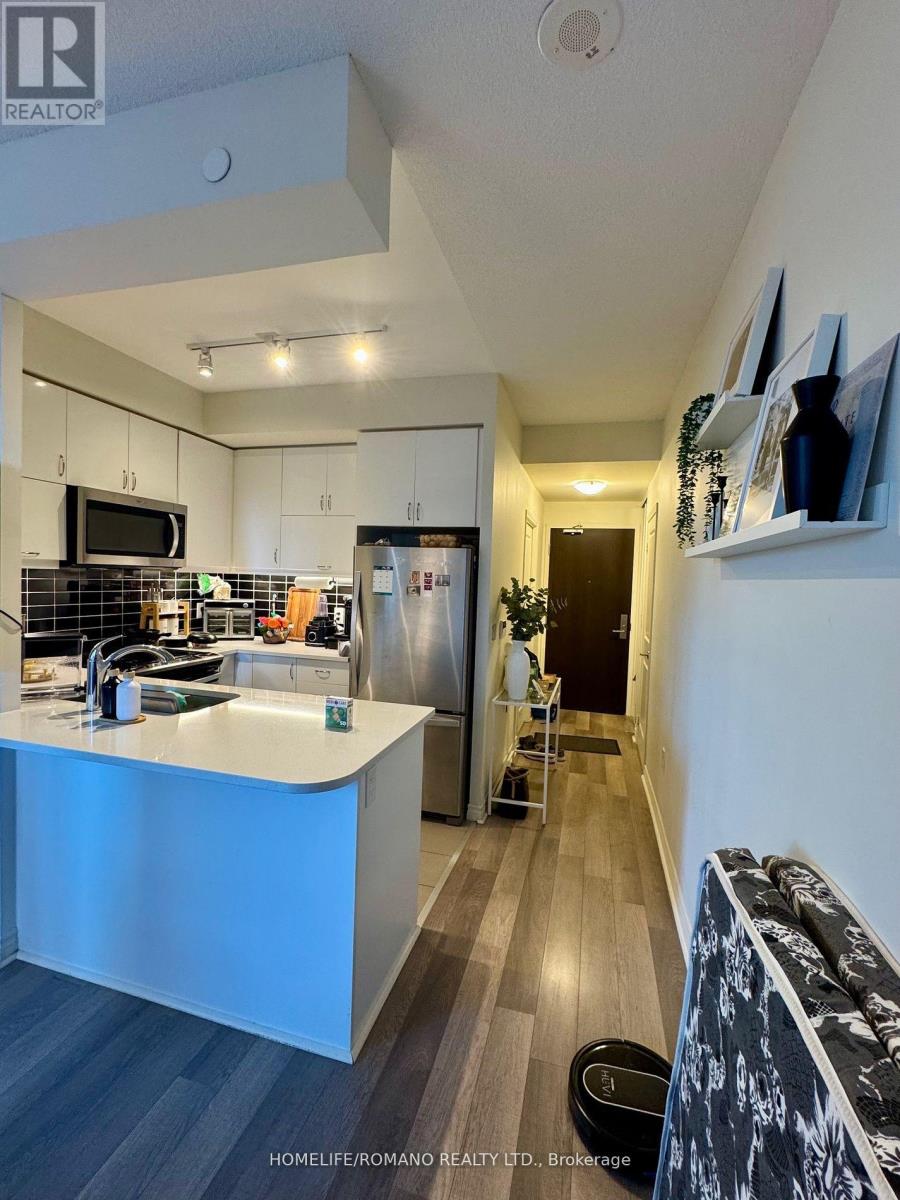 605 - 39 Annie Craig Drive, Toronto, Ontario M8V 0H1 - Photo 4 - W13558194