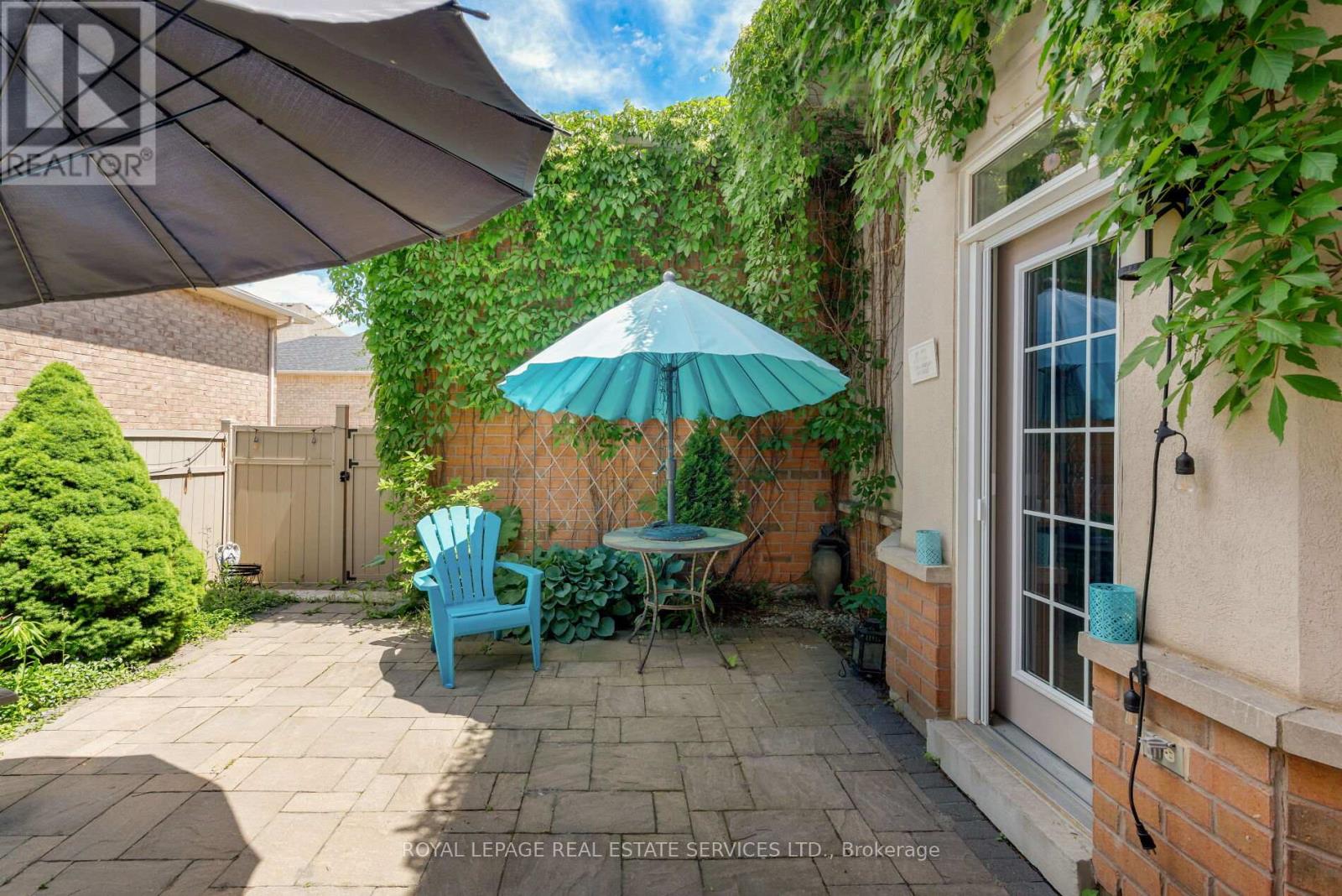 506 Charles Potter Lane, Oakville, Ontario  L6M 0P6 - Photo 2 - W13671282