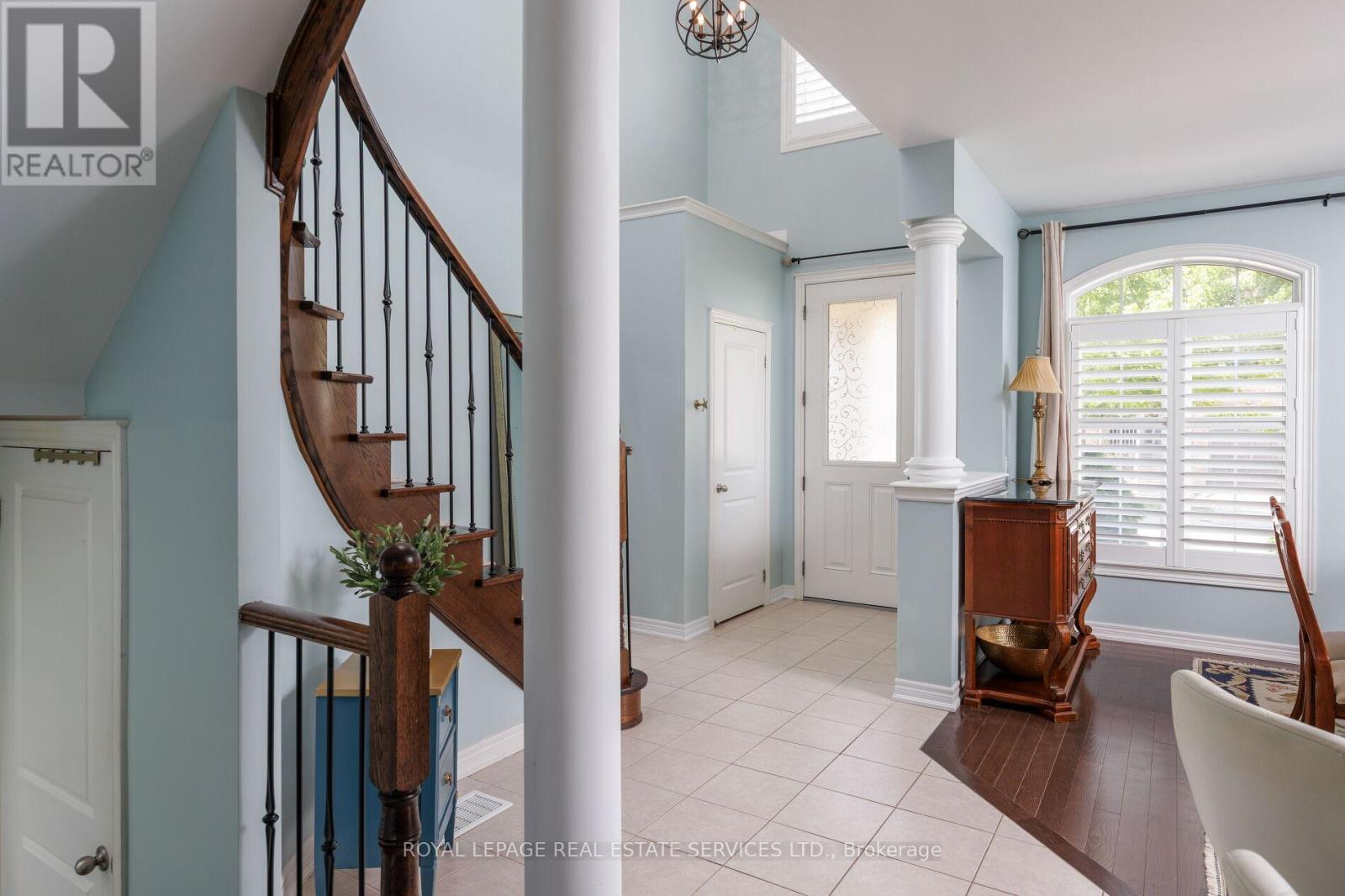 506 Charles Potter Lane, Oakville, Ontario  L6M 0P6 - Photo 4 - W13671282