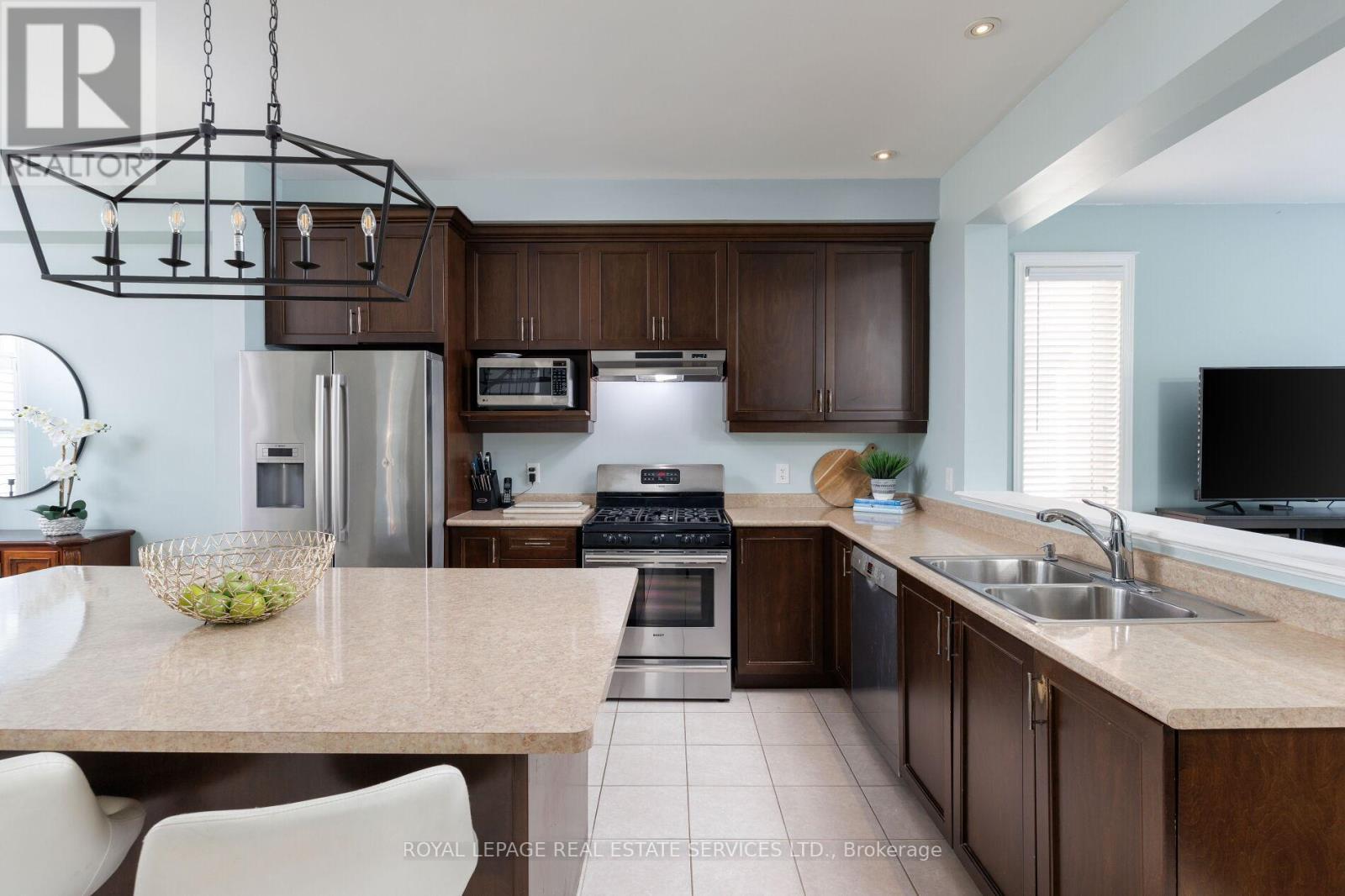 506 Charles Potter Lane, Oakville, Ontario  L6M 0P6 - Photo 7 - W13671282