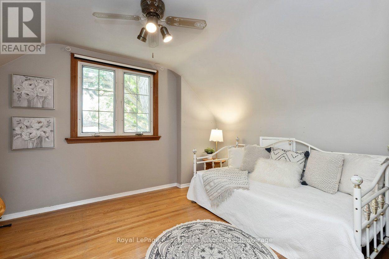 64 Mcintyre Crescent, Halton Hills, Ontario  L7G 1N3 - Photo 21 - W13671336