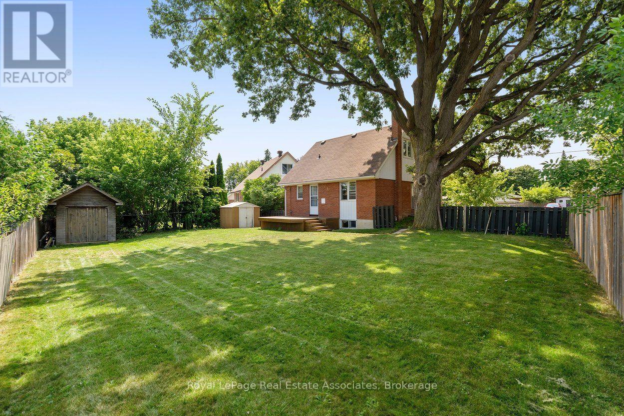 64 Mcintyre Crescent, Halton Hills, Ontario  L7G 1N3 - Photo 34 - W13671336