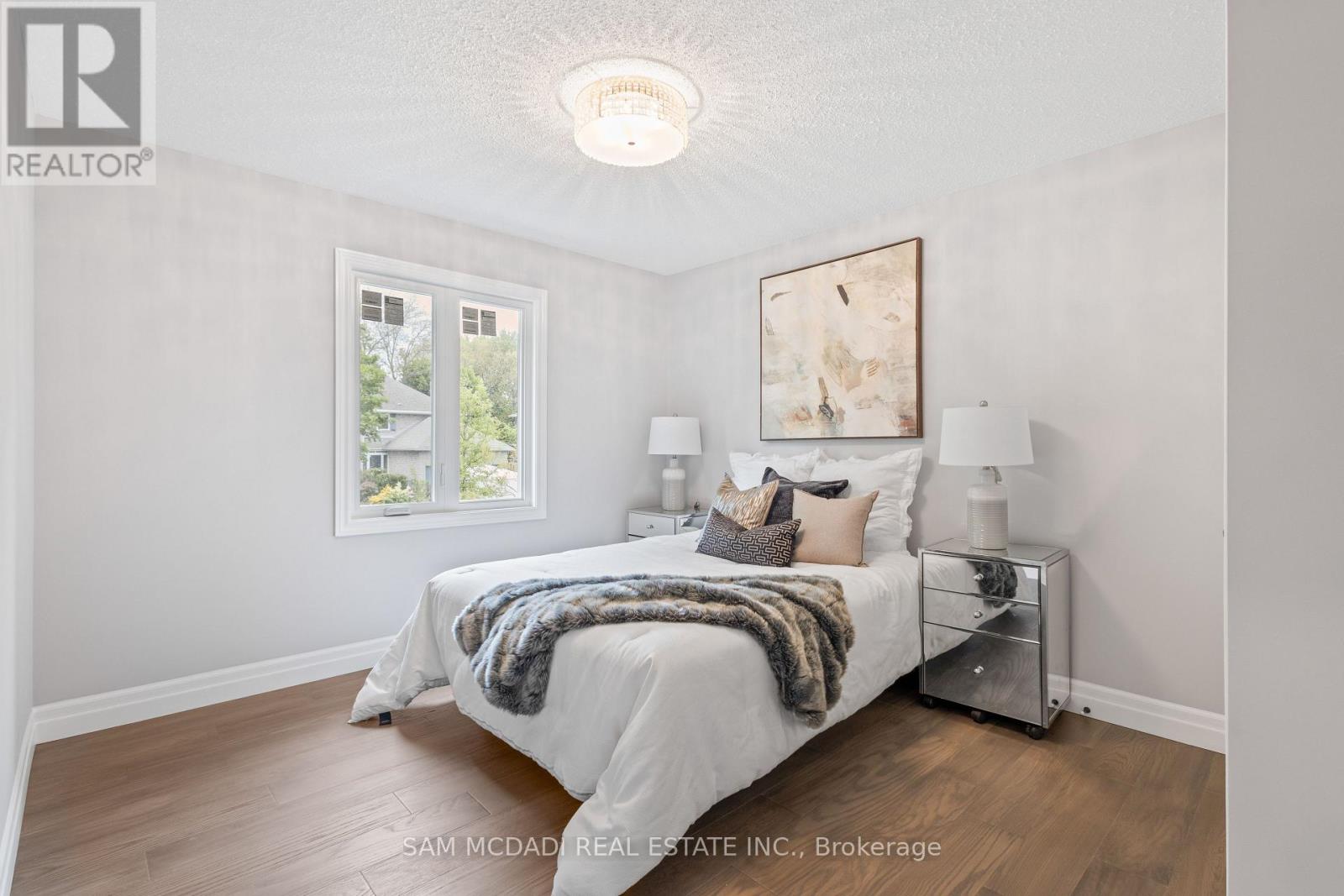 2535 Robin Drive, Mississauga, Ontario  L5K 2G2 - Photo 25 - W13671394