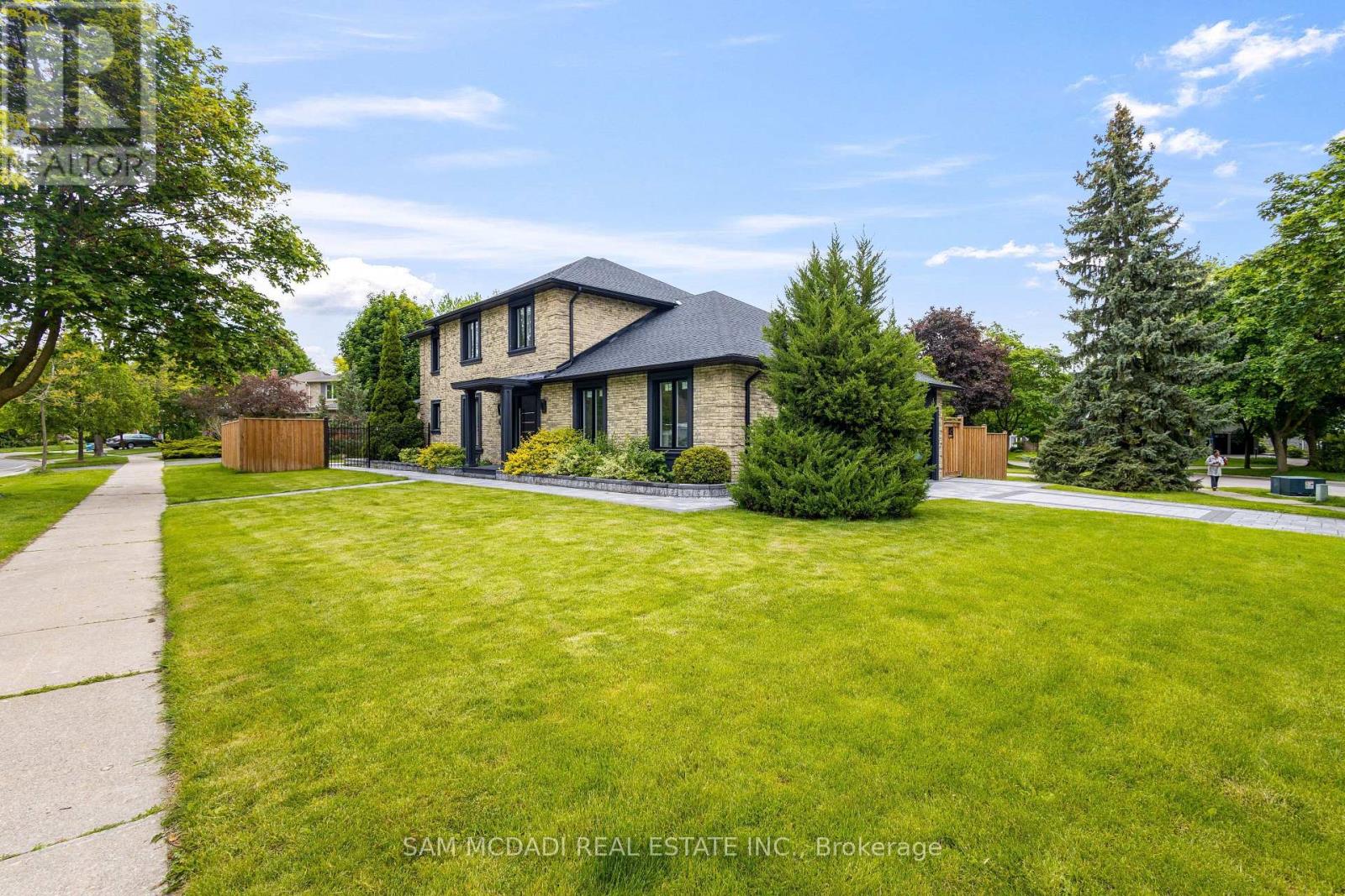 2535 Robin Drive, Mississauga, Ontario  L5K 2G2 - Photo 41 - W13671394