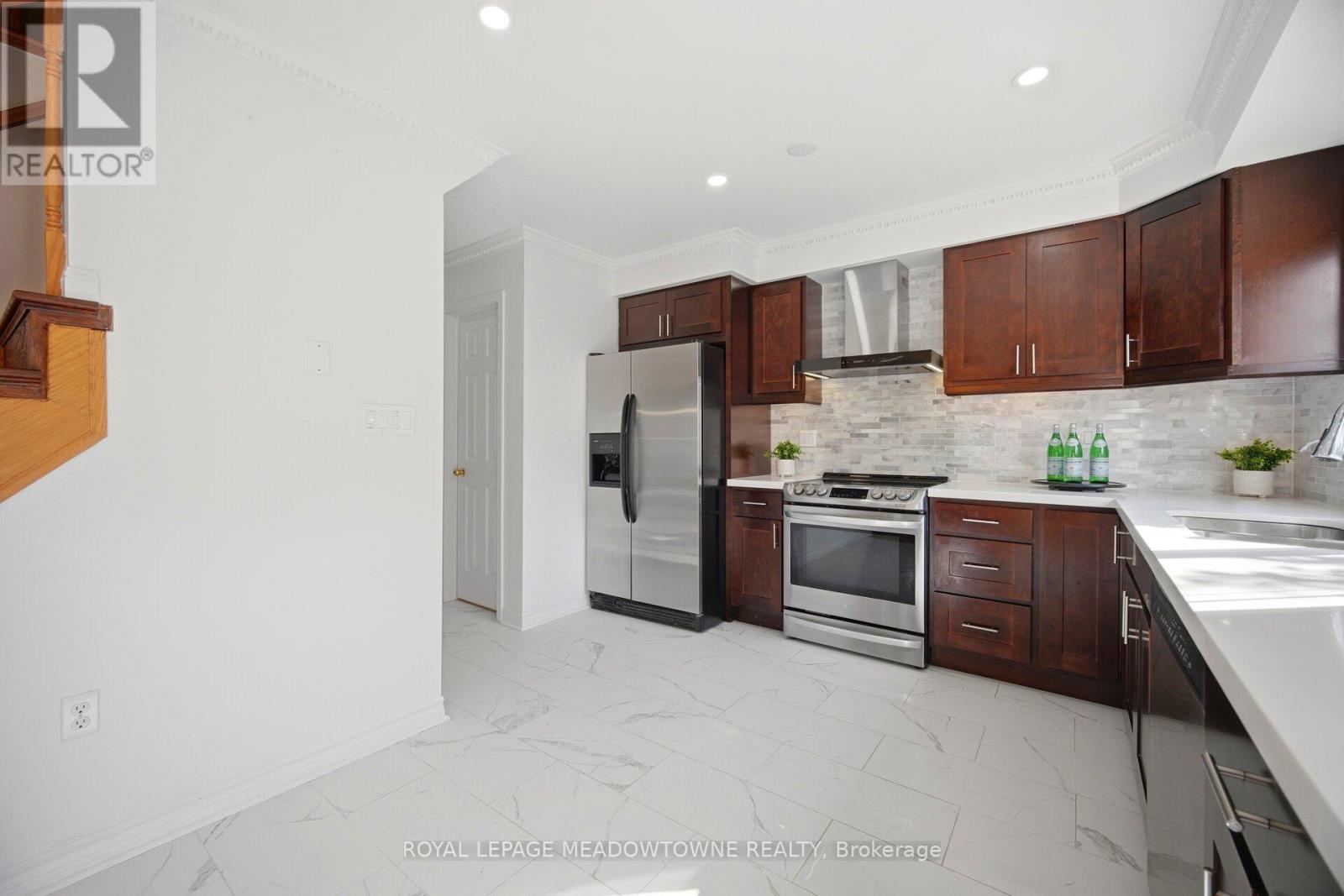 62 Sugarhill Drive, Brampton, Ontario  L7A 3N2 - Photo 18 - W13671404