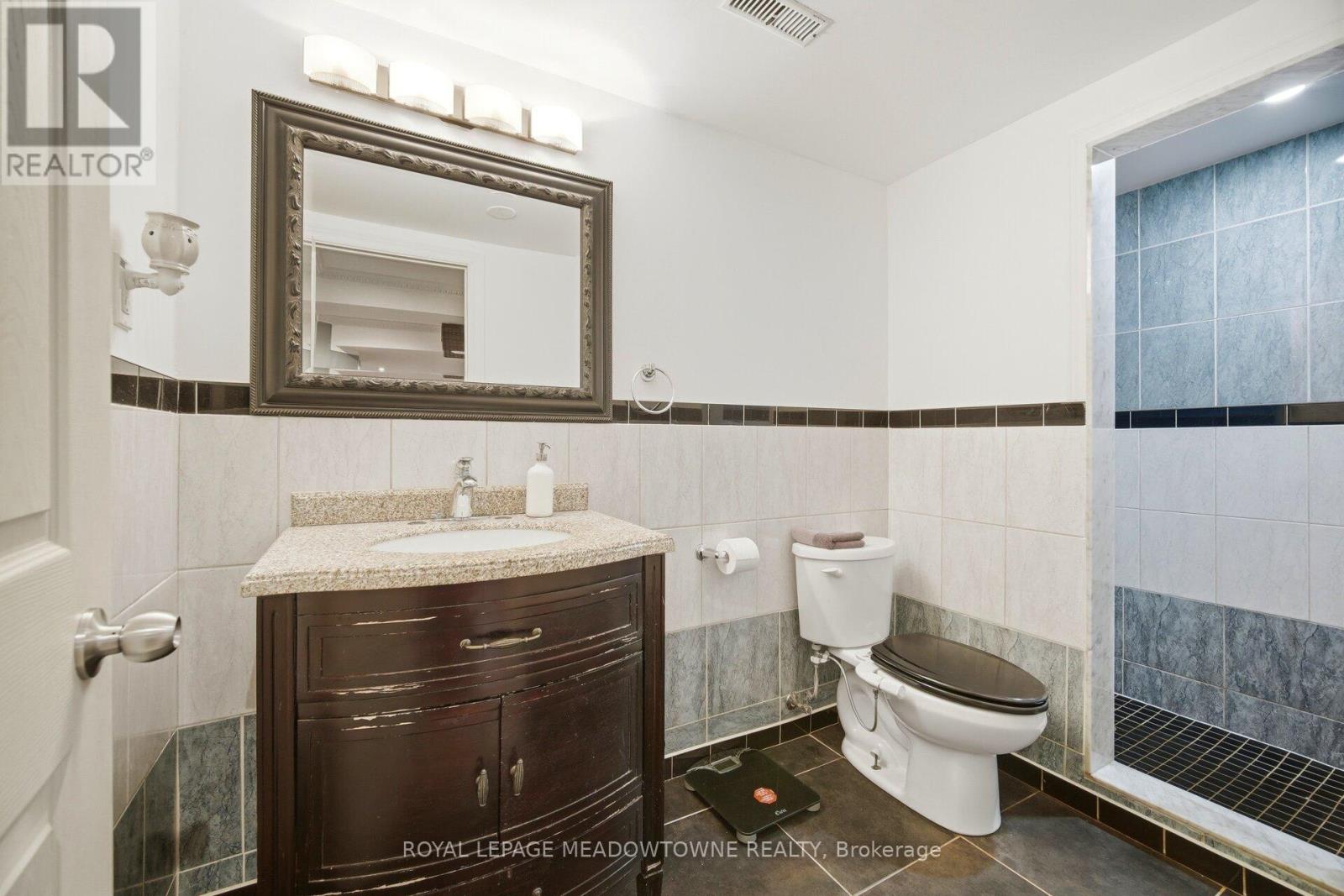 62 Sugarhill Drive, Brampton, Ontario  L7A 3N2 - Photo 39 - W13671404