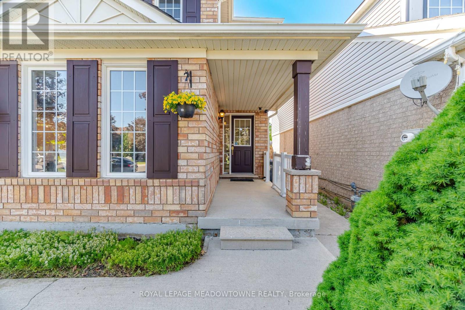 62 Sugarhill Drive, Brampton, Ontario  L7A 3N2 - Photo 5 - W13671404