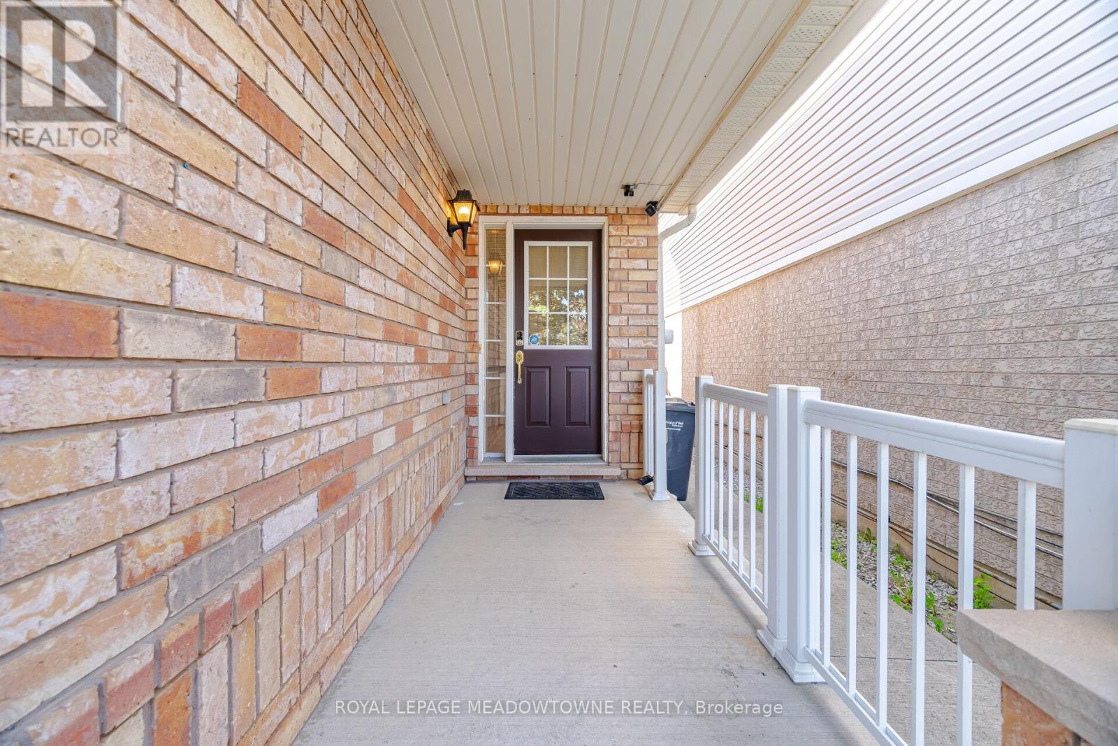 62 Sugarhill Drive, Brampton, Ontario  L7A 3N2 - Photo 6 - W13671404