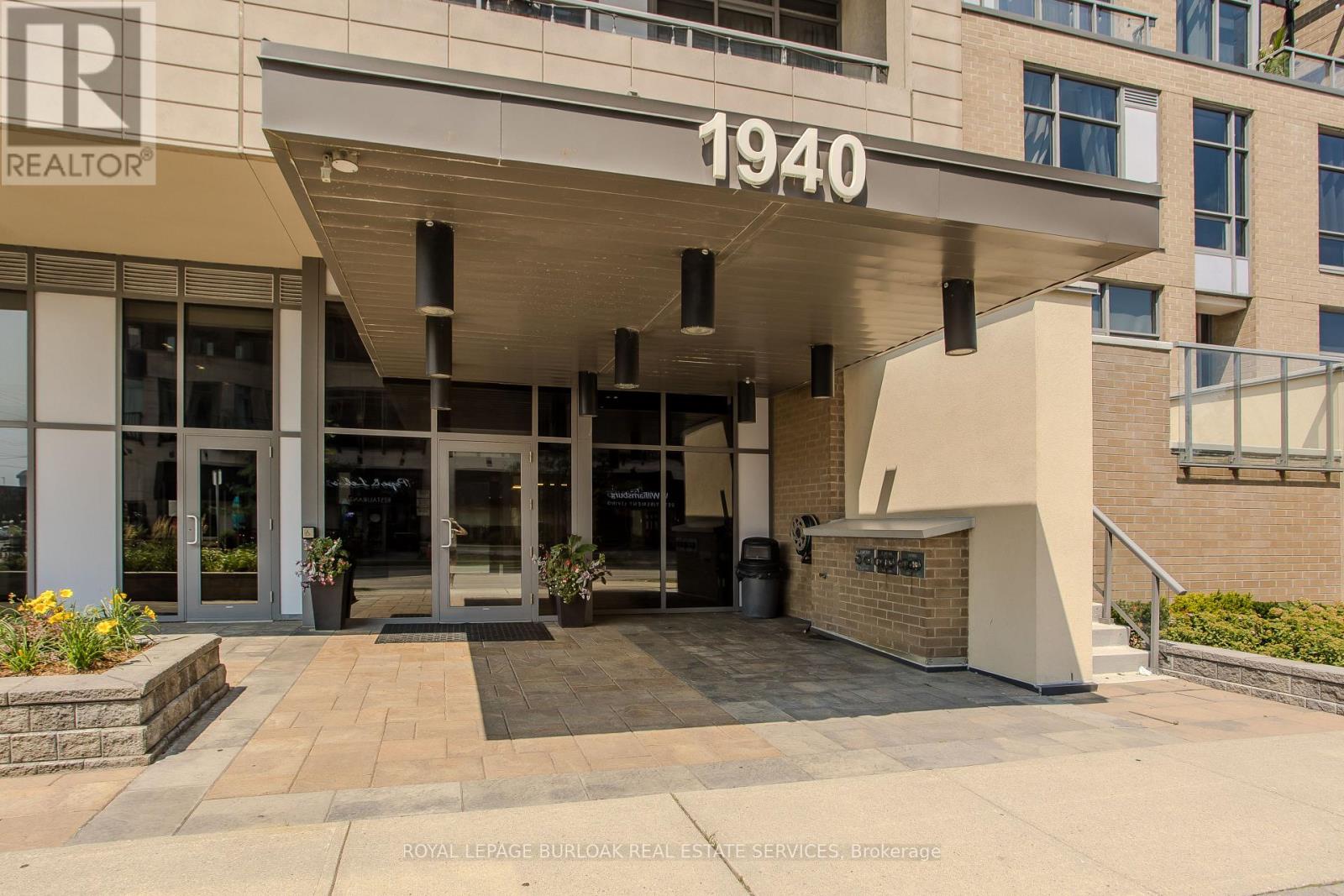 204 - 1940 Ironstone Drive, Burlington, Ontario  L7L 0E4 - Photo 30 - W13671414