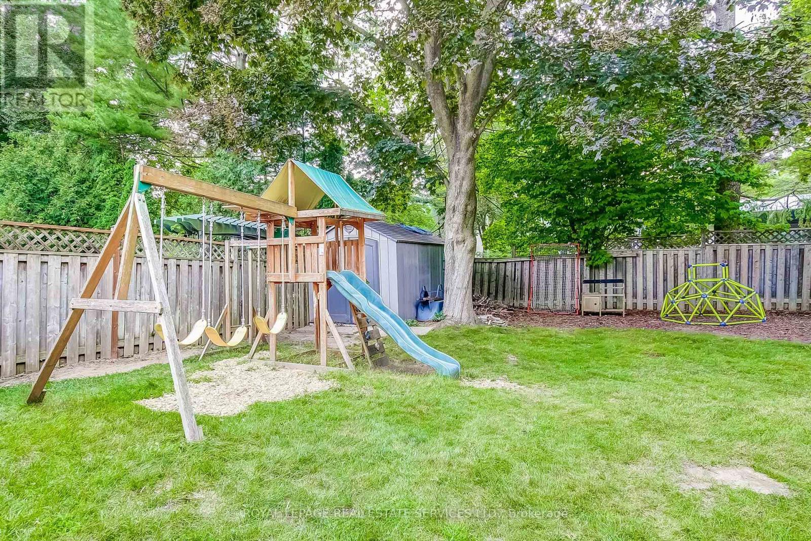 1116 Greenoaks Drive, Mississauga, Ontario  L5J 3A2 - Photo 32 - W13671492