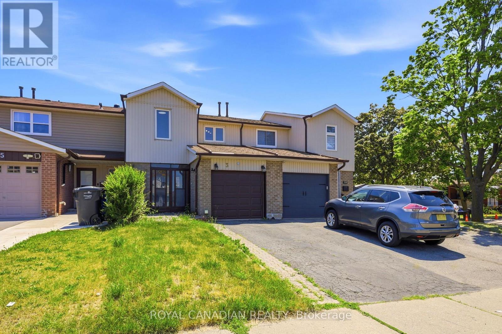 3 Gilmore Drive, Brampton, Ontario  L6V 3K3 - Photo 3 - W13671514
