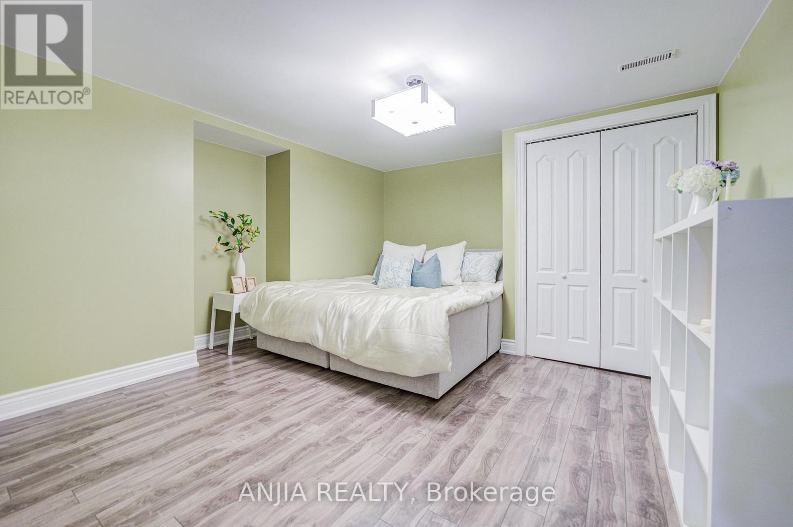 369 Mullen Drive, Vaughan, Ontario L4J 2T8 - Photo 31 - N13671618