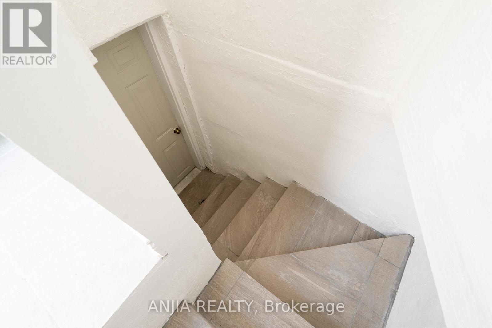 369 Mullen Drive, Vaughan, Ontario L4J 2T8 - Photo 36 - N13671618