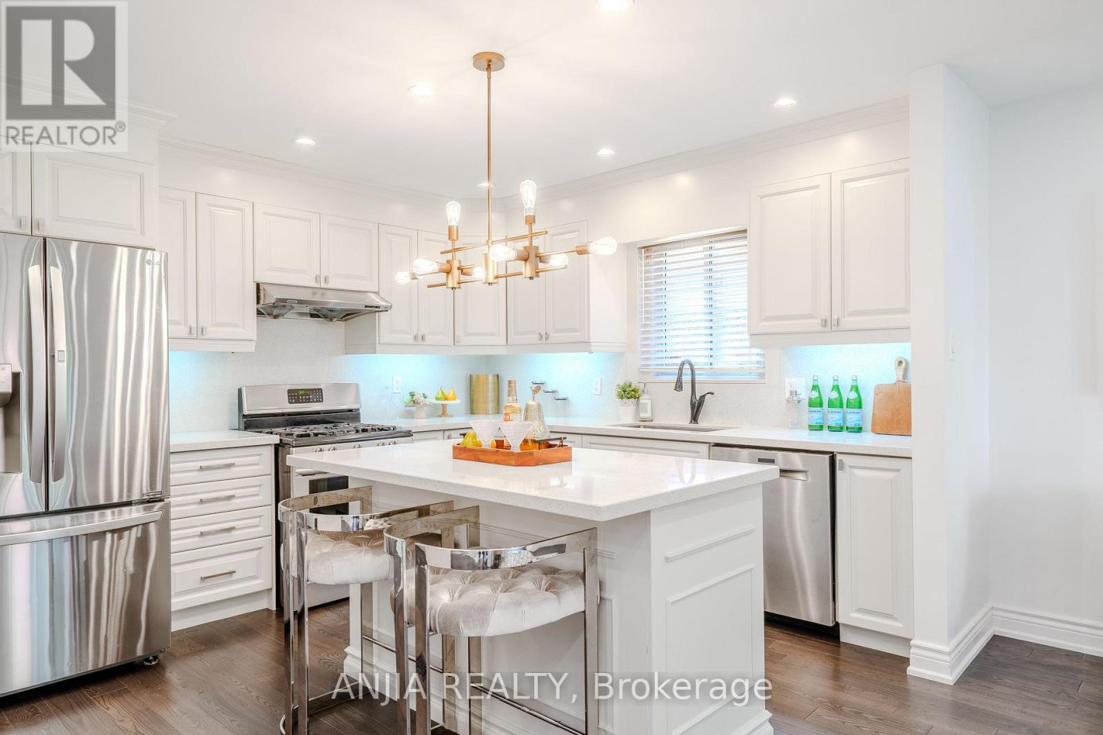 369 Mullen Drive, Vaughan, Ontario L4J 2T8 - Photo 6 - N13671618