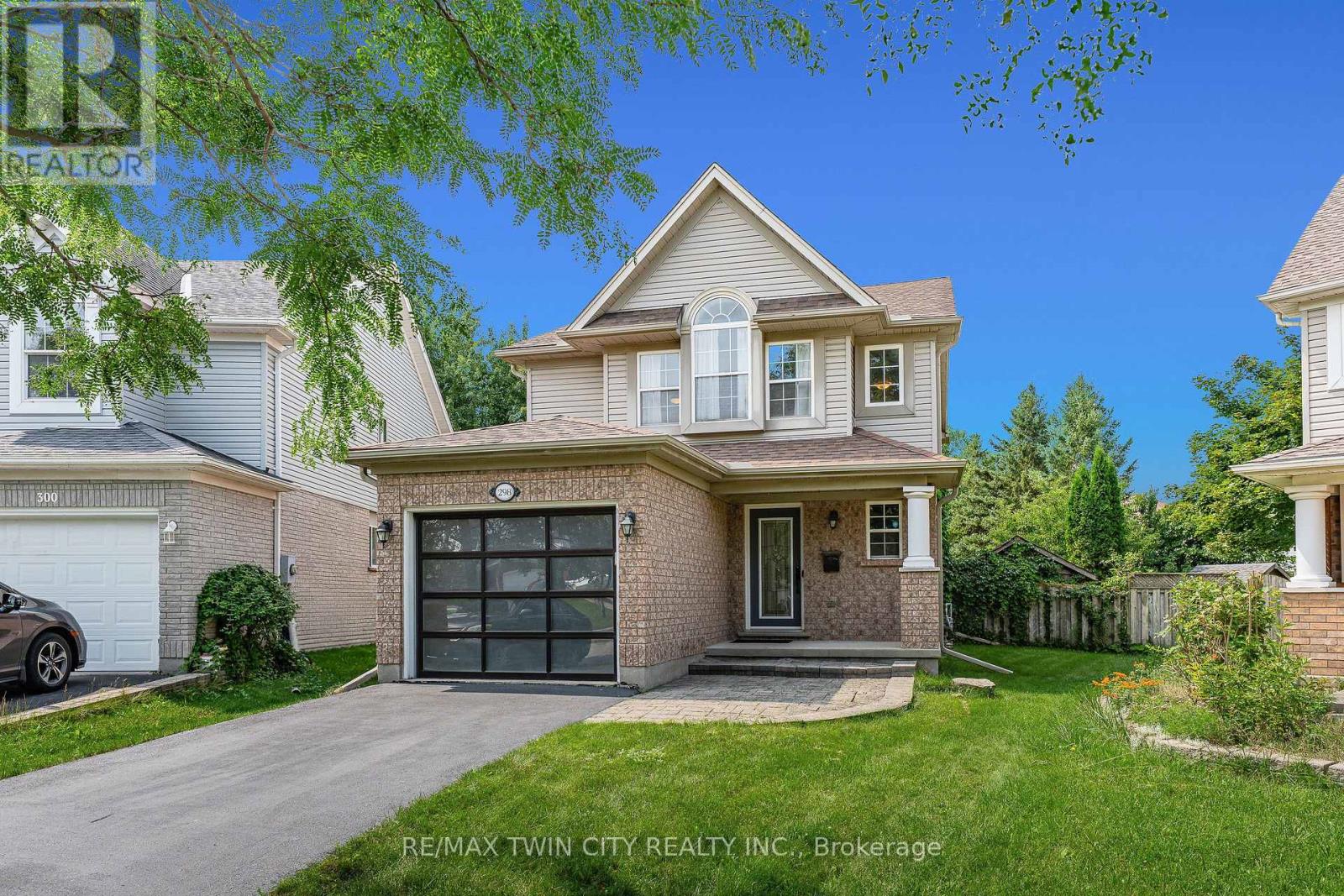 298 Pineland Place, Waterloo, Ontario  N2T 2S7 - Photo 1 - X13671288