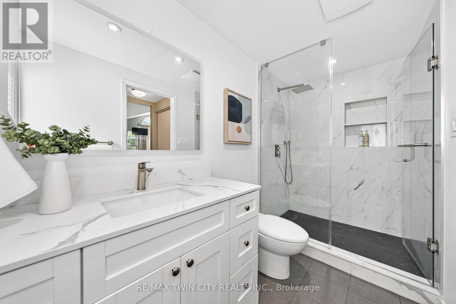 298 Pineland Place, Waterloo, Ontario  N2T 2S7 - Photo 24 - X13671288