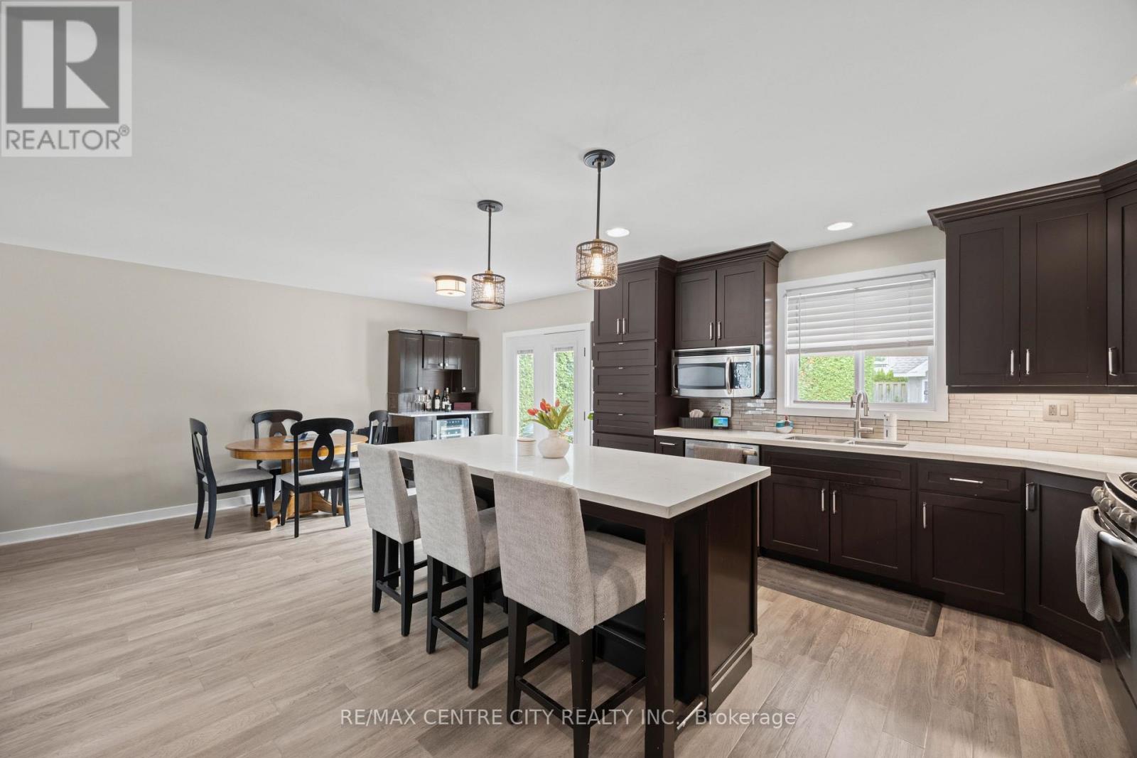 43 Meredith Drive, Middlesex Centre, Ontario  N0M 2A0 - Photo 6 - X13671578