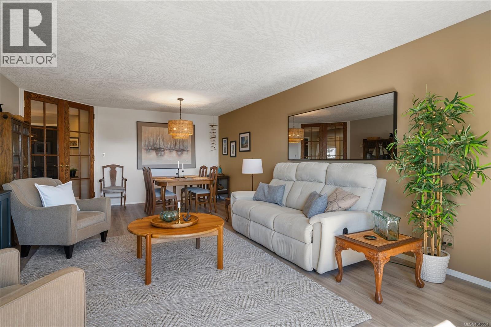 310 9650 First St, Sidney, British Columbia  V8L 3C9 - Photo 10 - 1046601