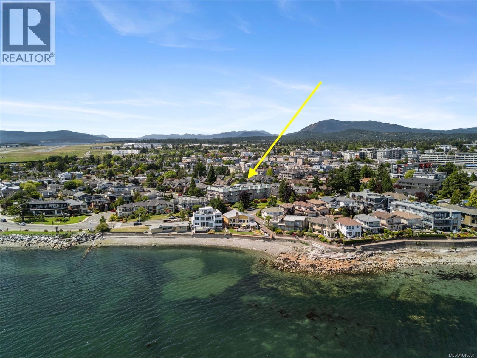 310 9650 First St, Sidney, British Columbia  V8L 3C9 - Photo 2 - 1046601