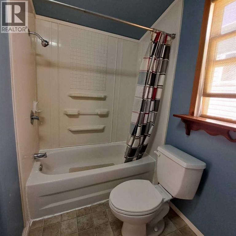 5308 49 Avenue, Lloydminster, Saskatchewan  S9V 0V1 - Photo 10 - A2337104
