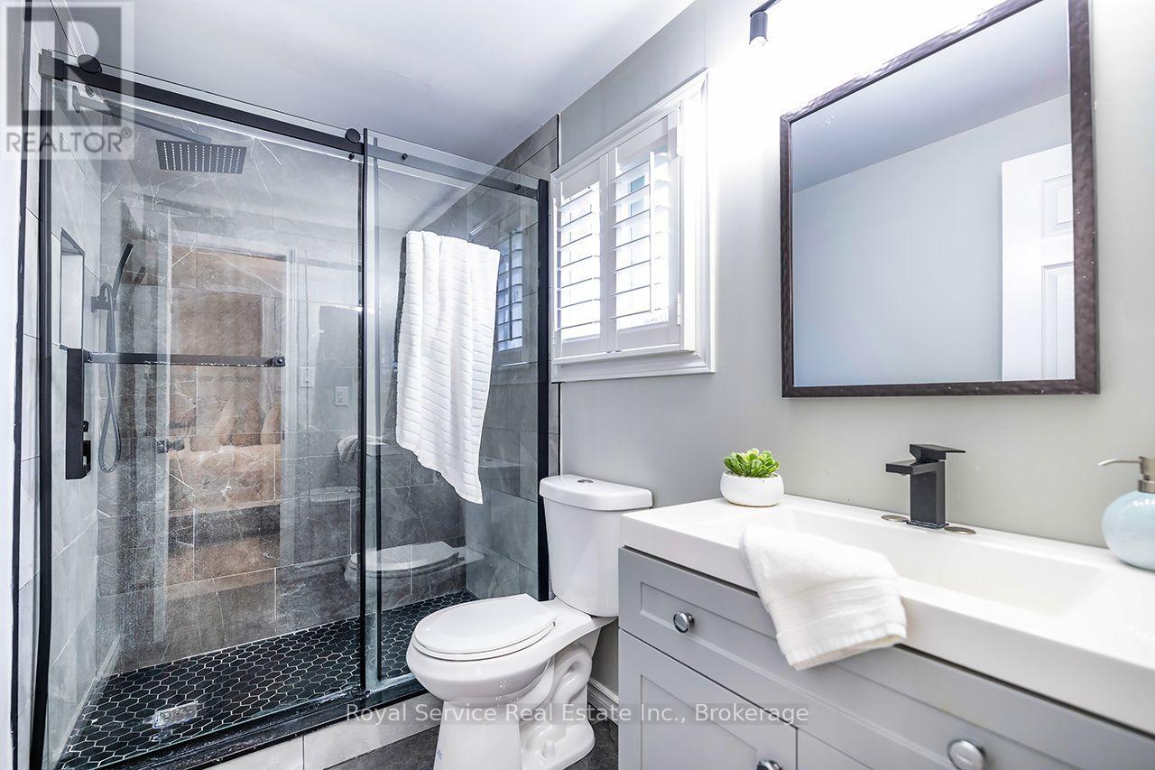 61 Adams Drive, Ajax, Ontario  L1S 5V2 - Photo 25 - E13671620