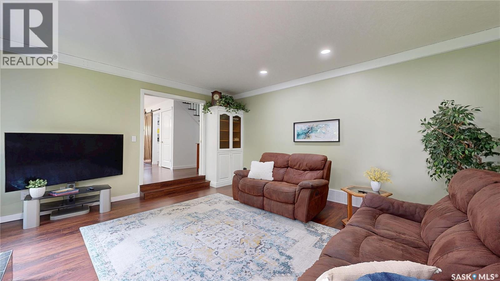2210 Hanover Crescent E, Regina, Saskatchewan  S4V 0Z6 - Photo 6 - SK045436