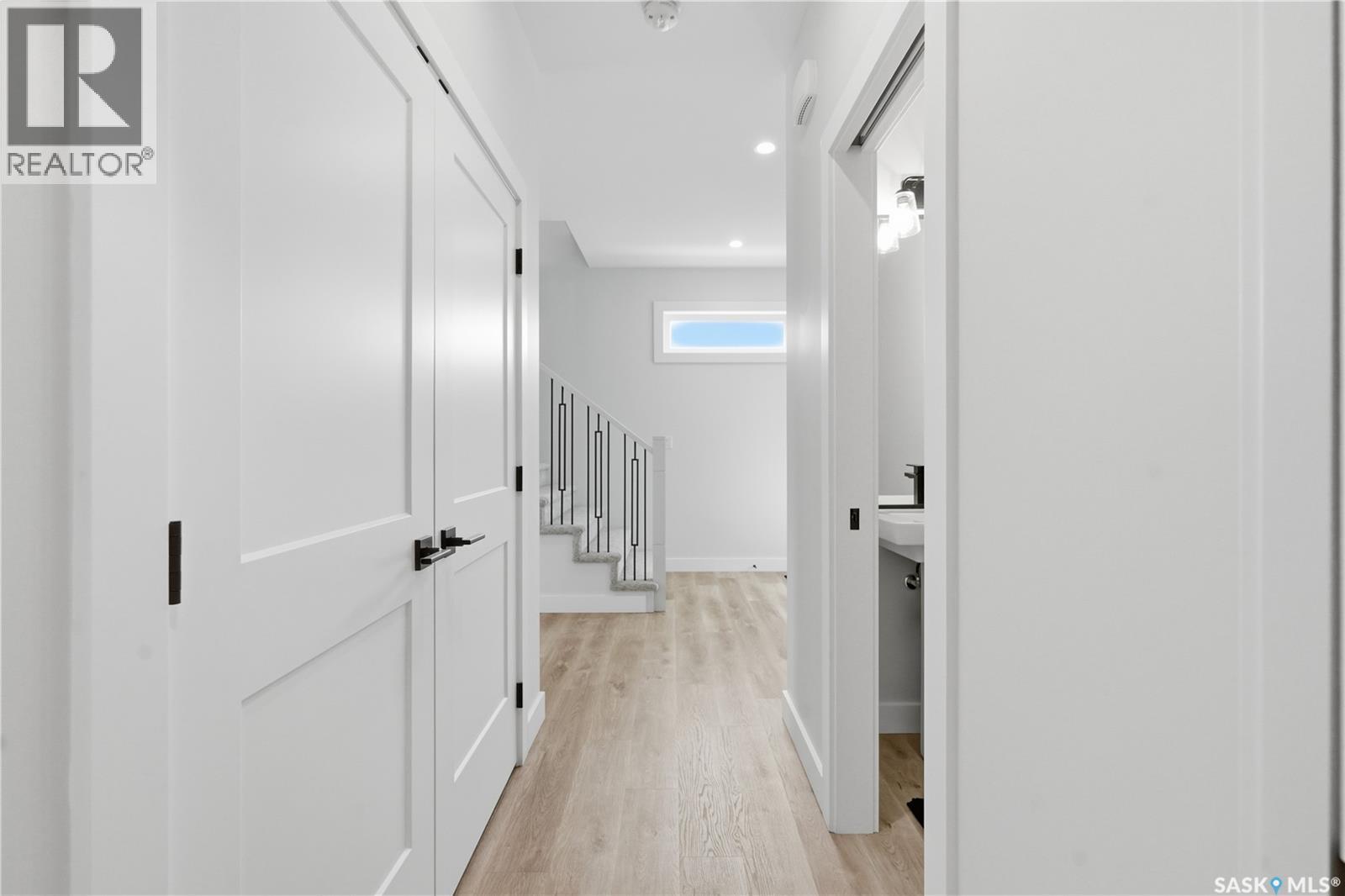 246 Prasad Manor, Saskatoon, Saskatchewan  S7V 1L4 - Photo 17 - SK045401