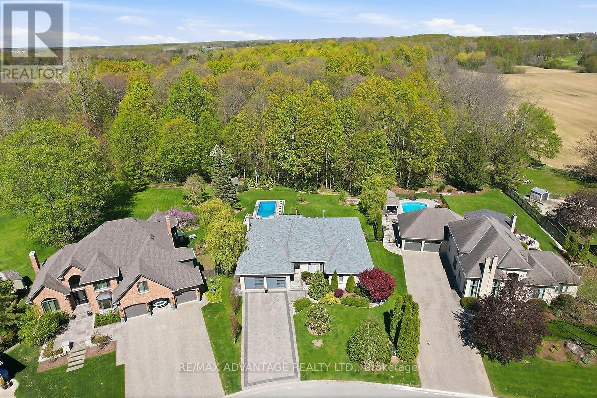 28 Wynfield Lane, Middlesex Centre, Ontario  N6H 5L2 - Photo 2 - X13671672