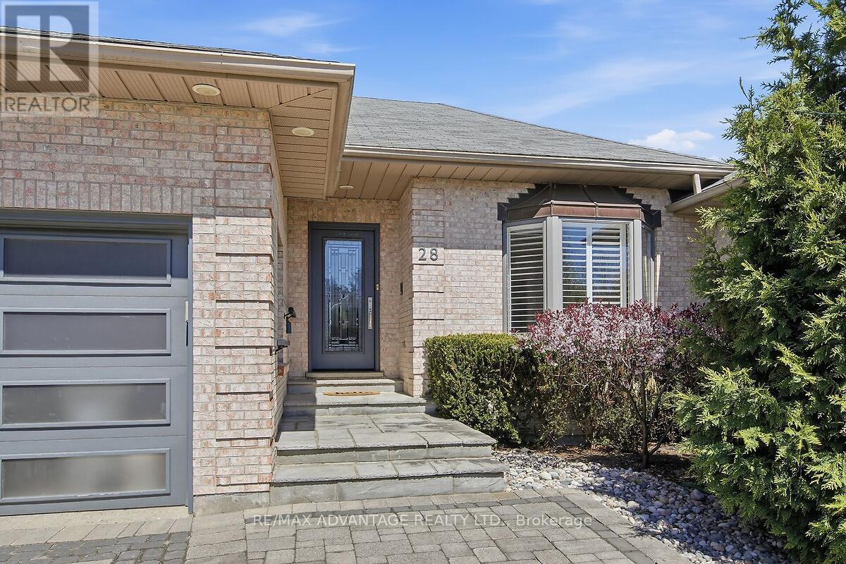 28 Wynfield Lane, Middlesex Centre, Ontario  N6H 5L2 - Photo 3 - X13671672