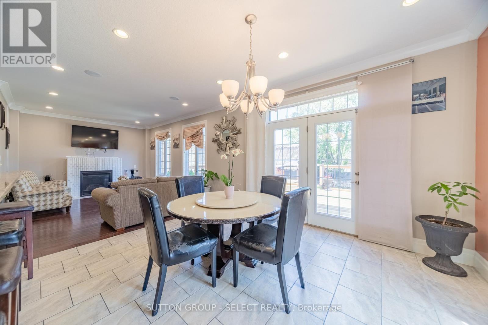 2229 Cardinal Court, London South, Ontario  N6M 0C2 - Photo 9 - X13671700