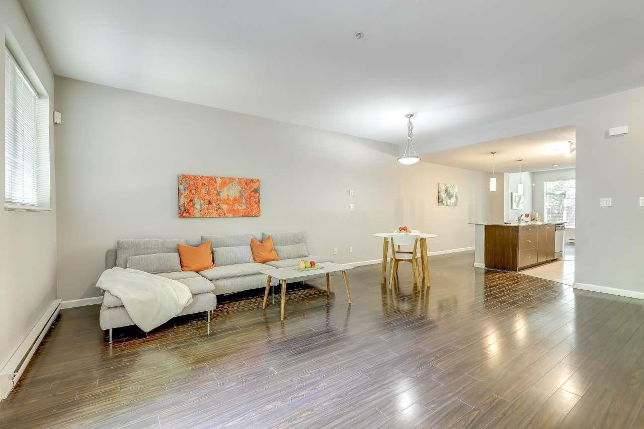6 10058 153 STREET, Surrey, British Columbia