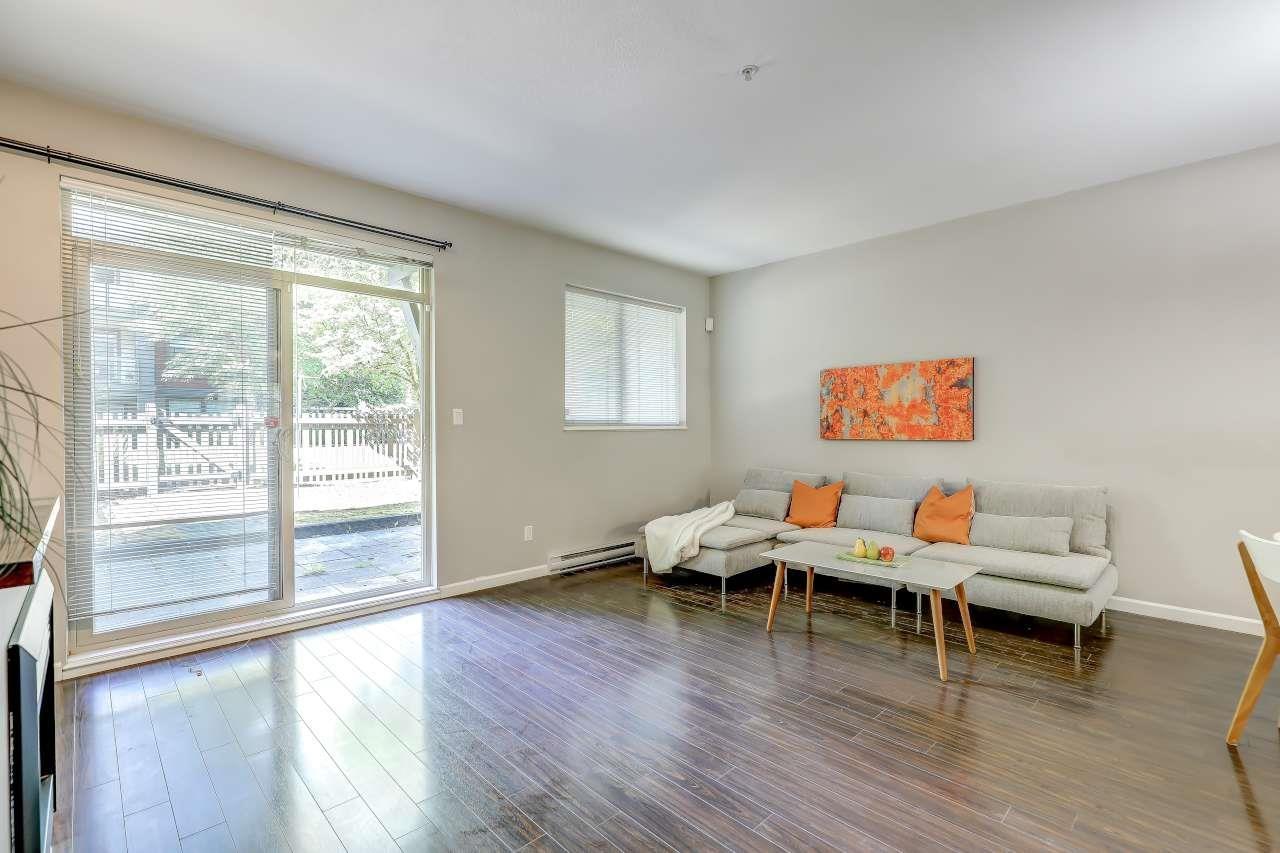 6 10058 153 Street, Surrey, British Columbia  V3R 4M3 - Photo 2 - R3140690