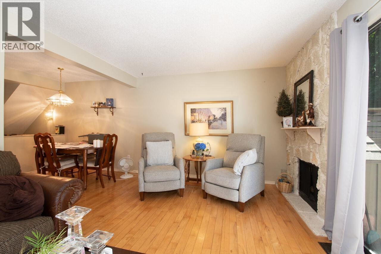 88 1950 Cedar Village Crescent, North Vancouver, British Columbia  V7J 3M5 - Photo 9 - R3148528