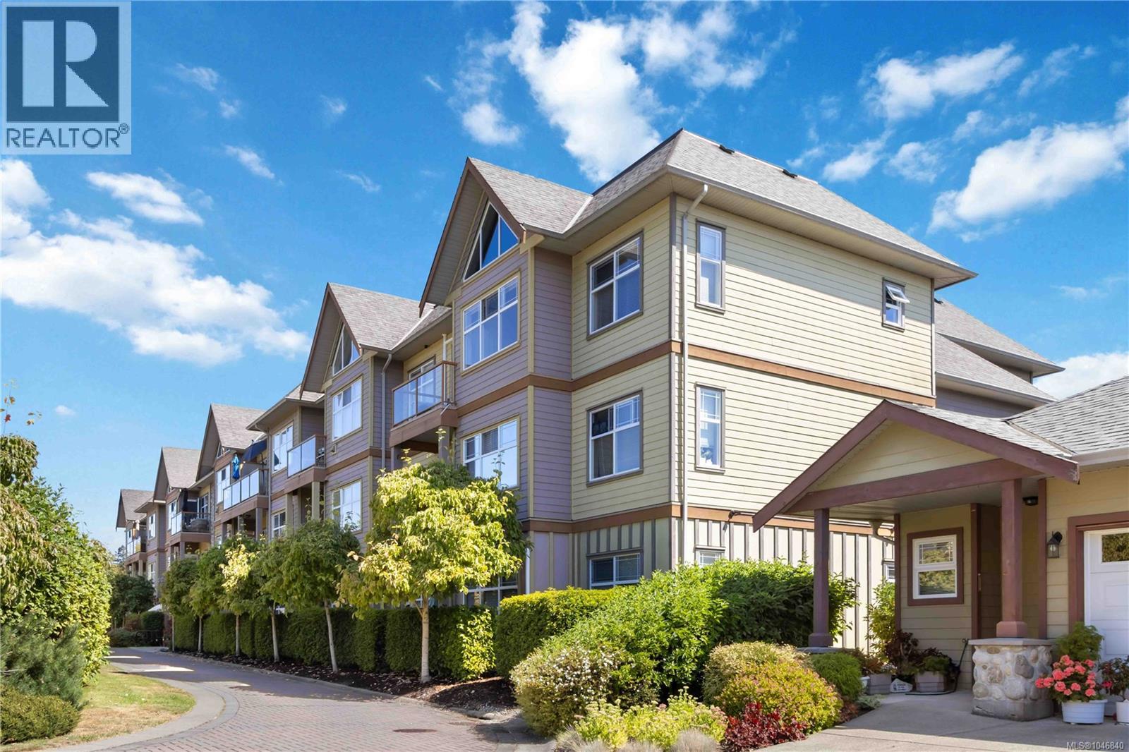 208 1959 Polo Park Crt, Central Saanich, British Columbia  V8M 2K1 - Photo 2 - 1046840