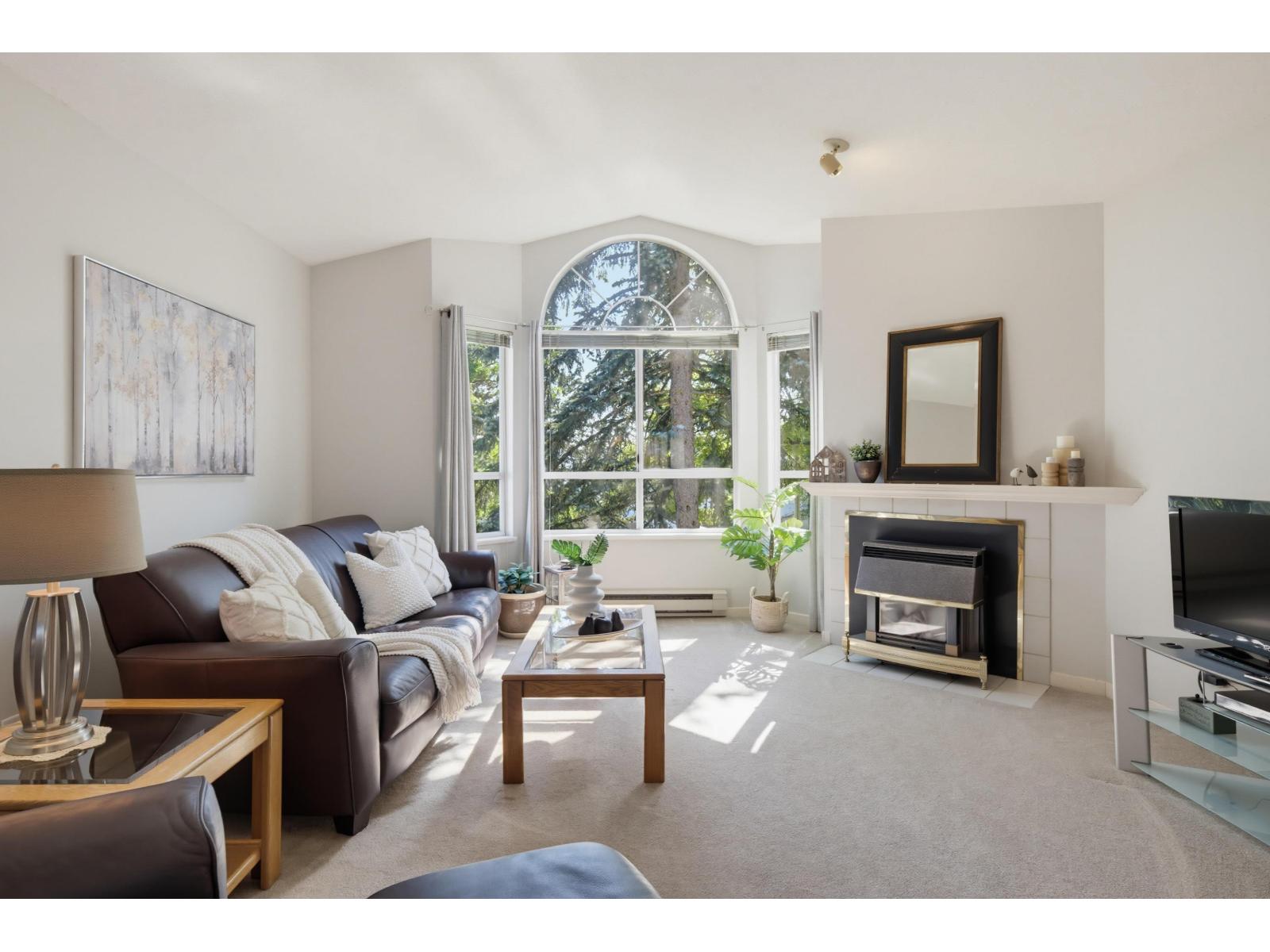 211 9072 Fleetwood Way, Surrey, British Columbia  V3R 0M6 - Photo 6 - R3154425