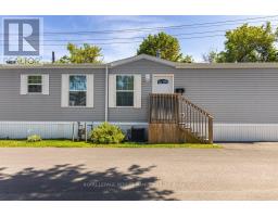 16 EASTGATE AVENUE, Ottawa, Ontario