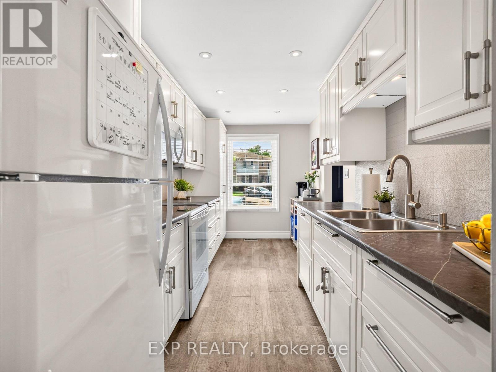 32 - 242 Lakeport Road, St. Catharines, Ontario  L2N 6V2 - Photo 8 - X13671698