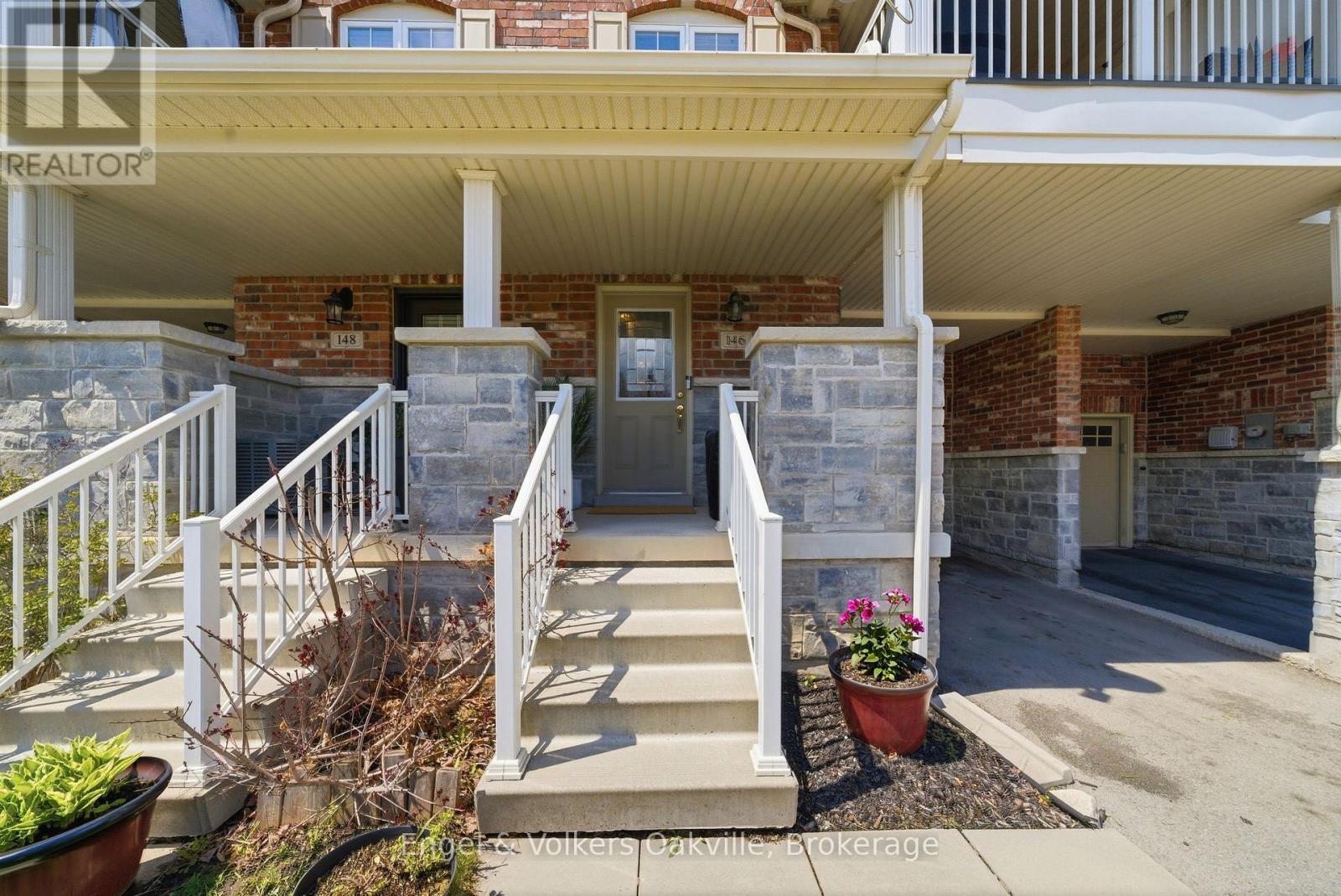 146 Truedell Circle, Hamilton, Ontario  L8B 0T1 - Photo 3 - X13671648