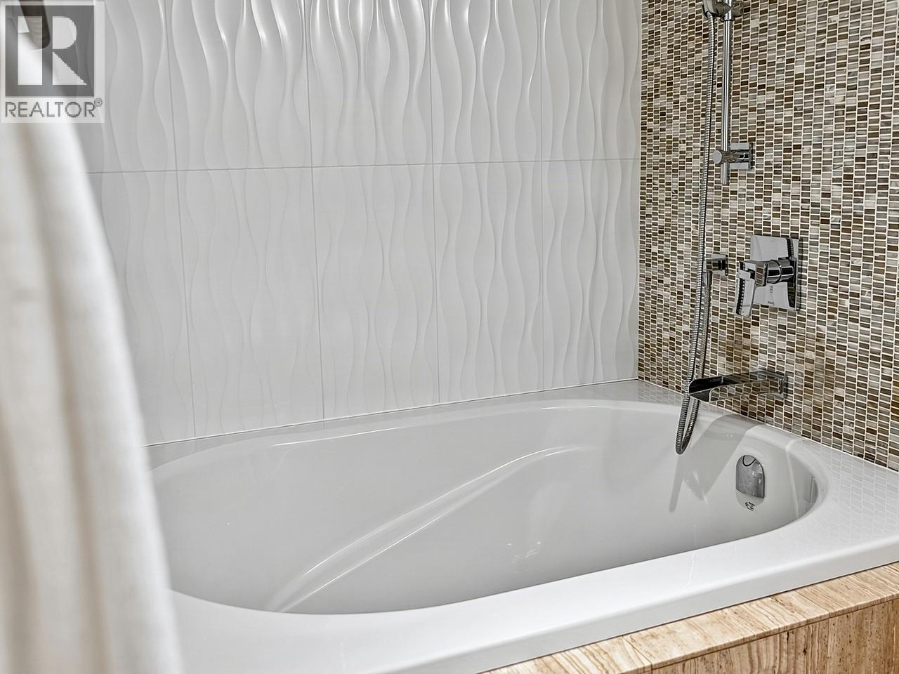 104 1575 Balsam Street, Vancouver, British Columbia  V6K 3L7 - Photo 23 - R3155462