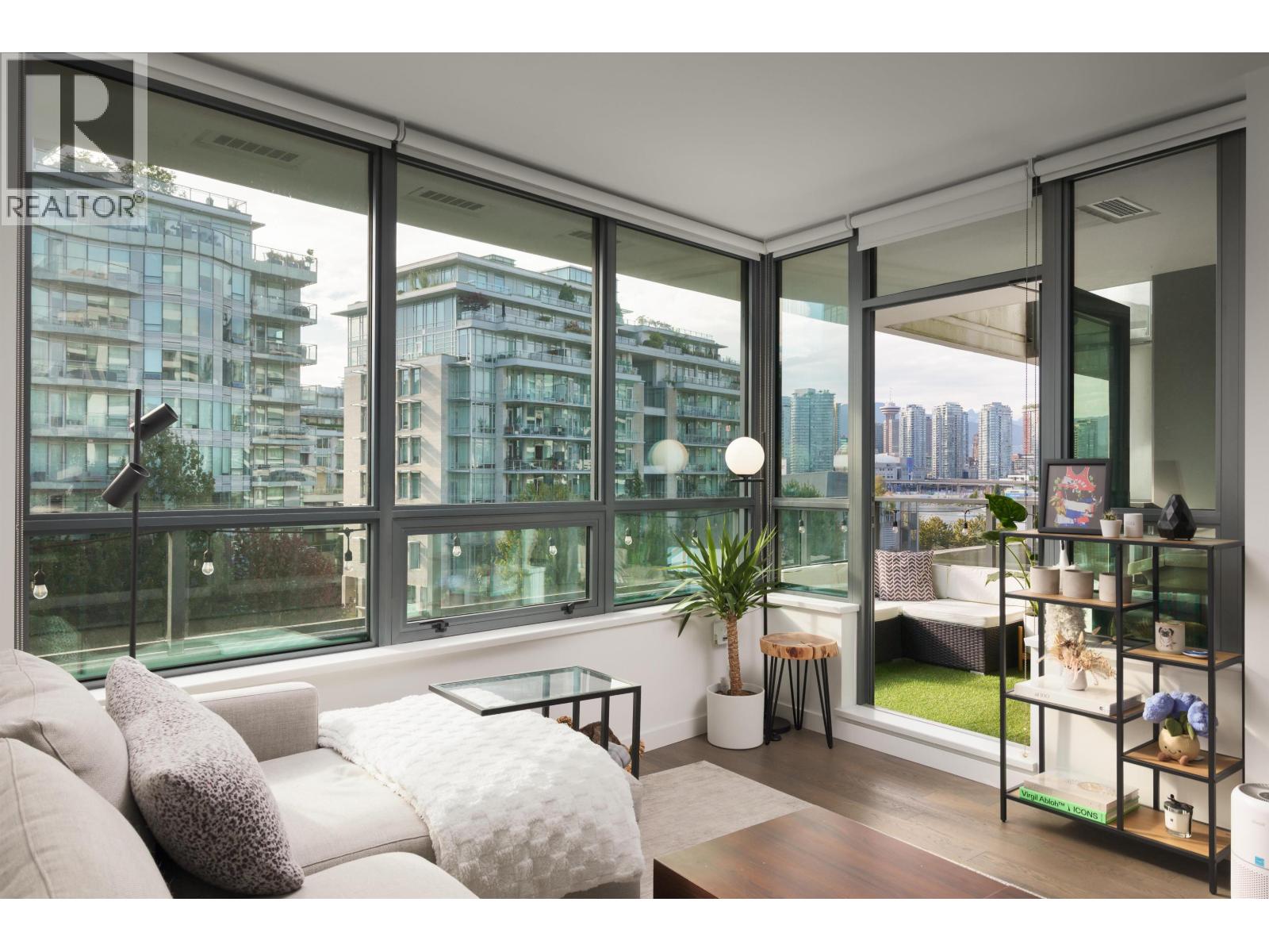 605 1688 Pullman Porter Street, Vancouver, British Columbia  V6A 0H4 - Photo 5 - R3155467
