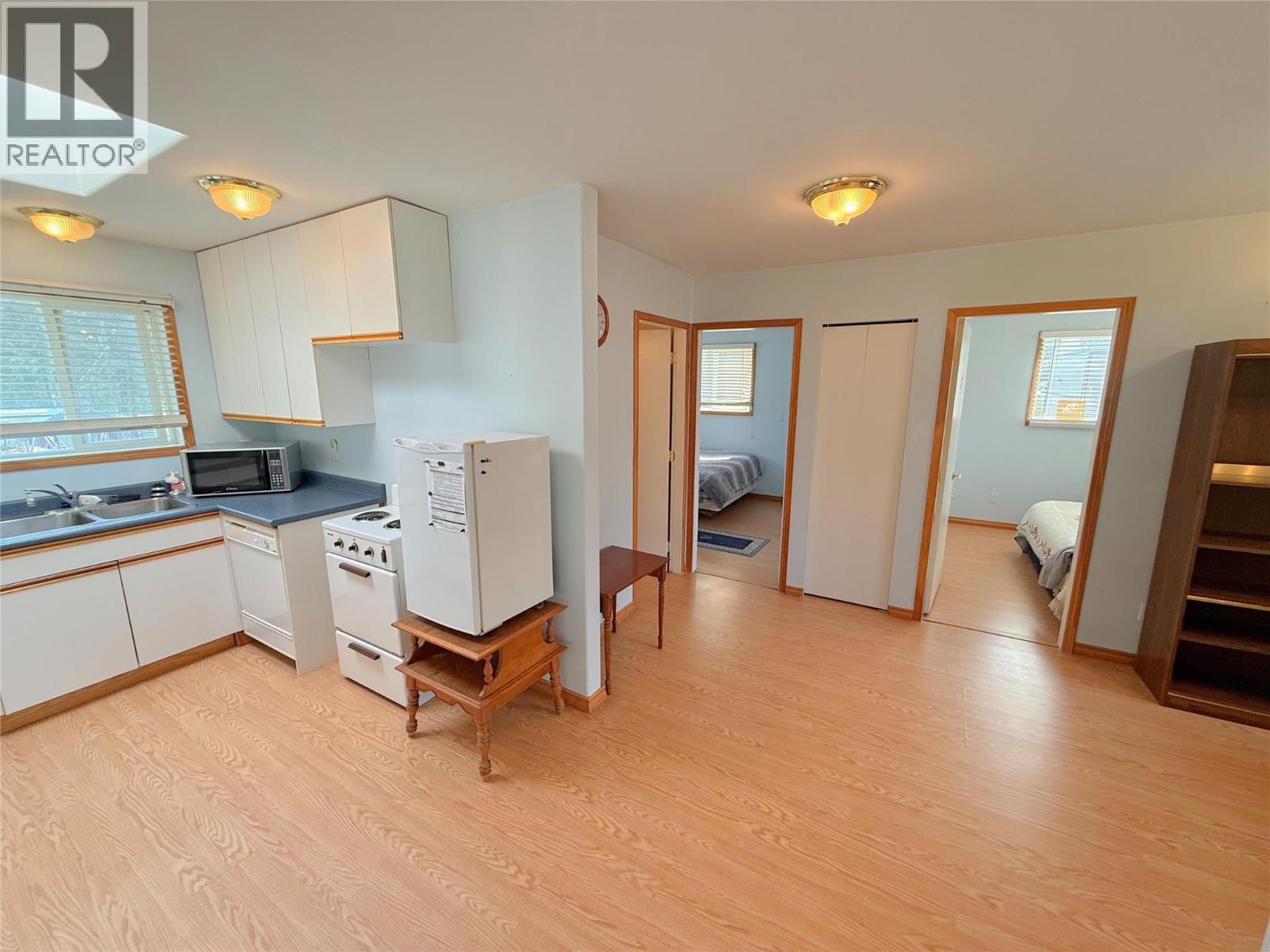 1827 Front Street, Coalmont-Tulameen, British Columbia  V0X 1W0 - Photo 14 - 10397704
