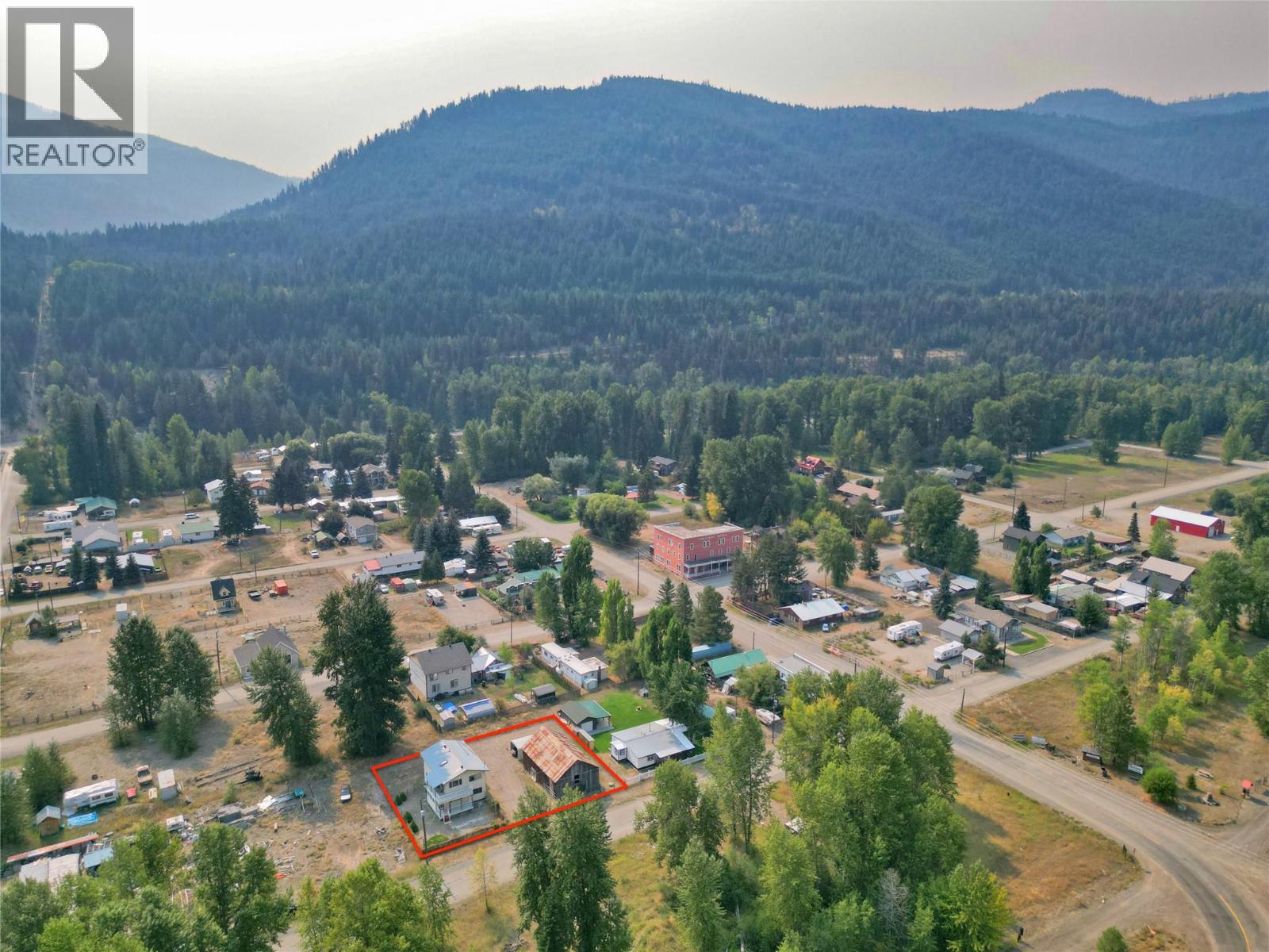 1827 Front Street, Coalmont-Tulameen, British Columbia  V0X 1W0 - Photo 4 - 10397704