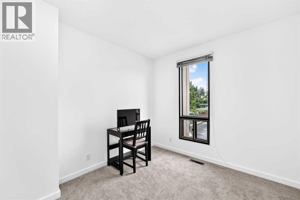 403, 11010 Bonaventure Drive Se, Calgary, Alberta  T2J 3A8 - Photo 18 - A2336357