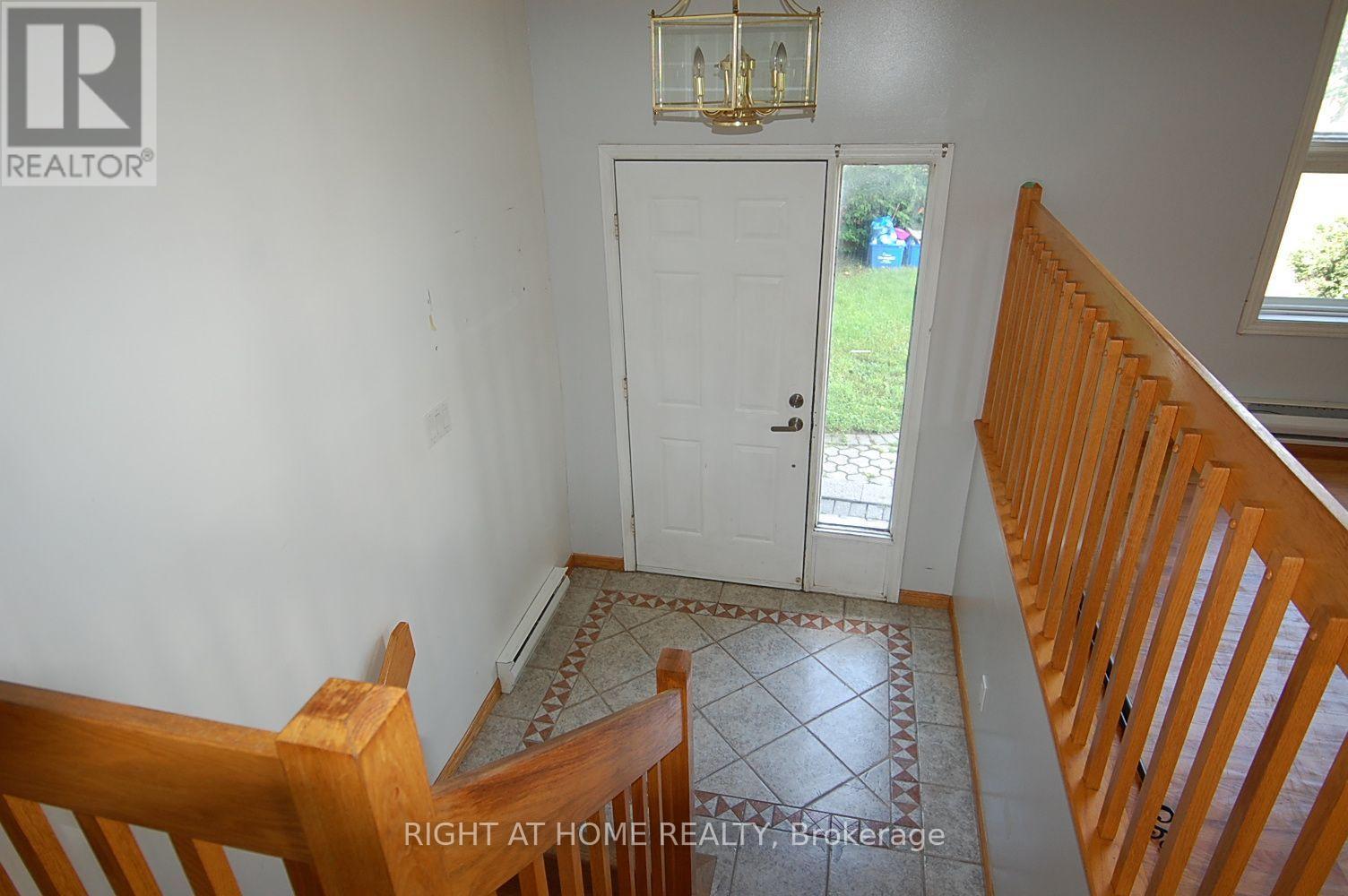 937 Morris Street, Clarence-Rockland, Ontario  K4K 1N1 - Photo 5 - X12577294
