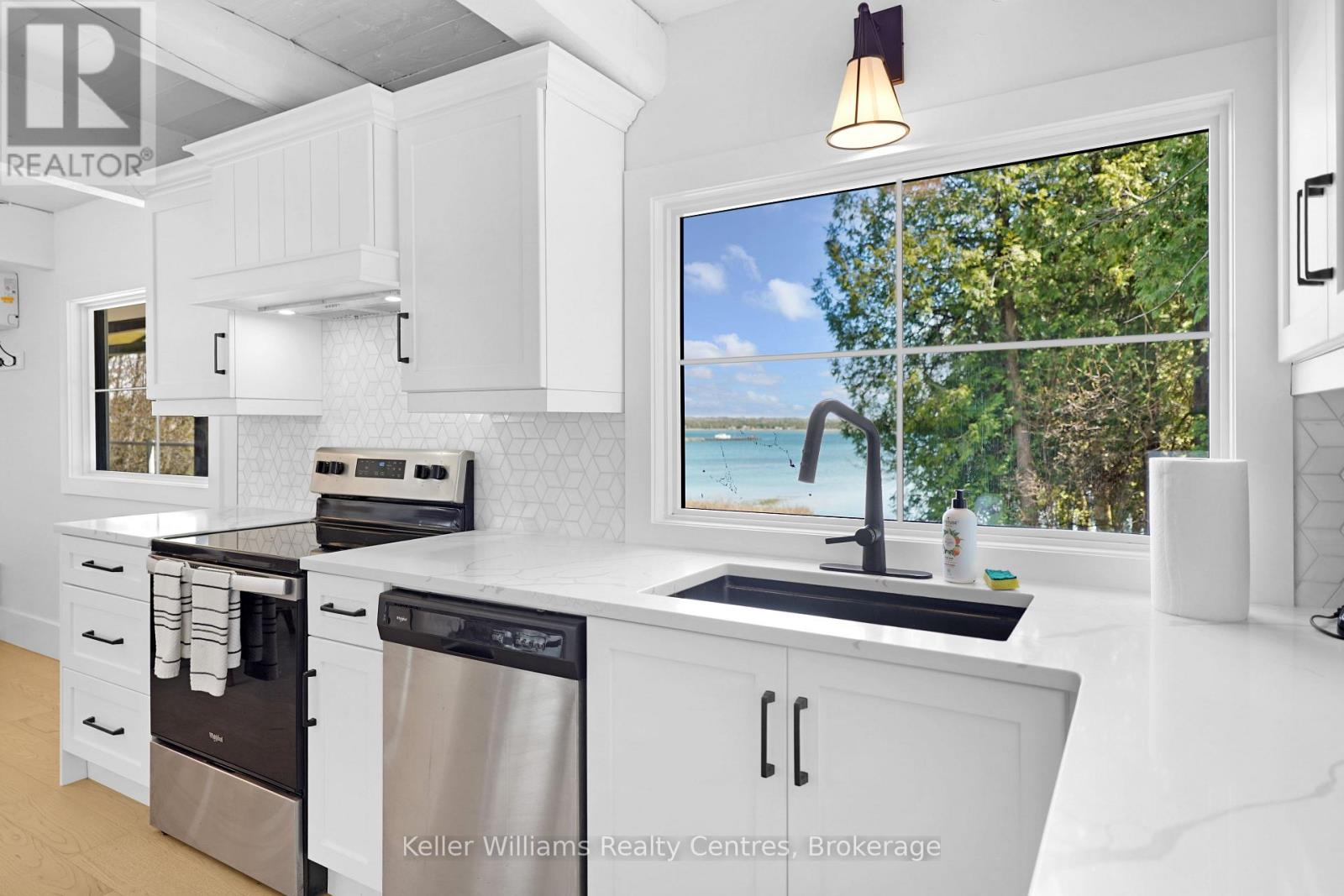193 Tamarac Road, Northern Bruce Peninsula, Ontario N0H 1W0 - Photo 16 - X13671776