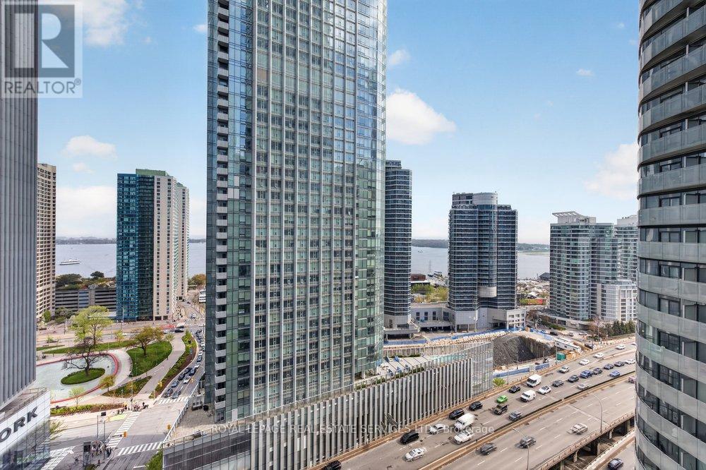 1804 - 14 York Street, Toronto, Ontario M5J 0B1 - Photo 25 - C13671638