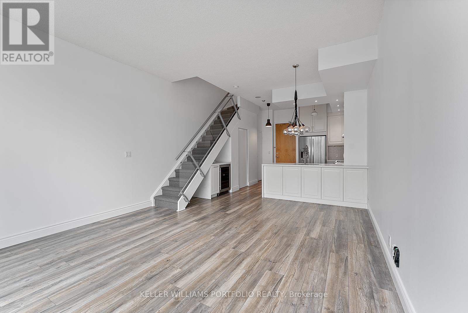 918 - 388 Richmond Street W, Toronto, Ontario  M5V 3P1 - Photo 11 - C13671774