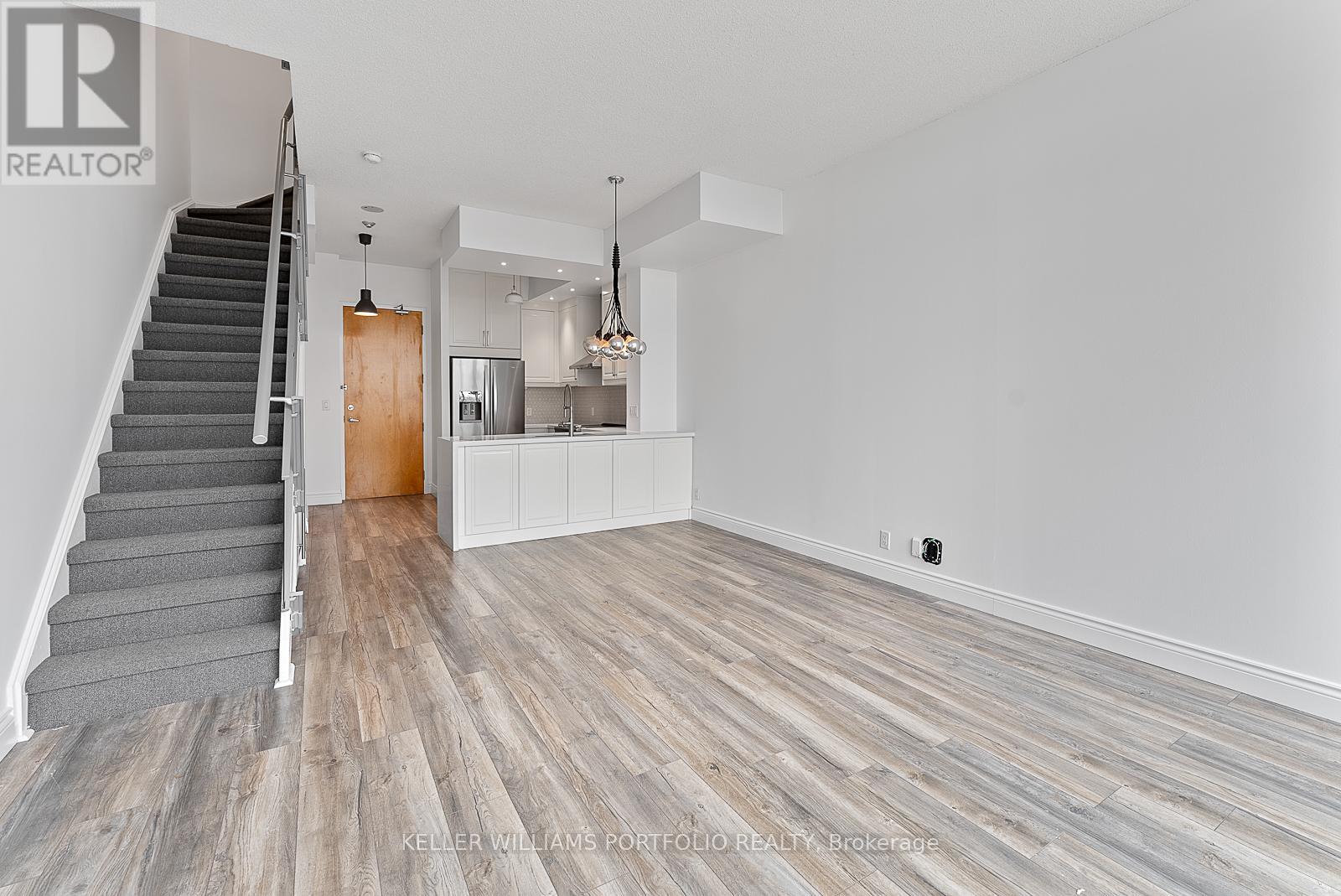 918 - 388 Richmond Street W, Toronto, Ontario  M5V 3P1 - Photo 13 - C13671774