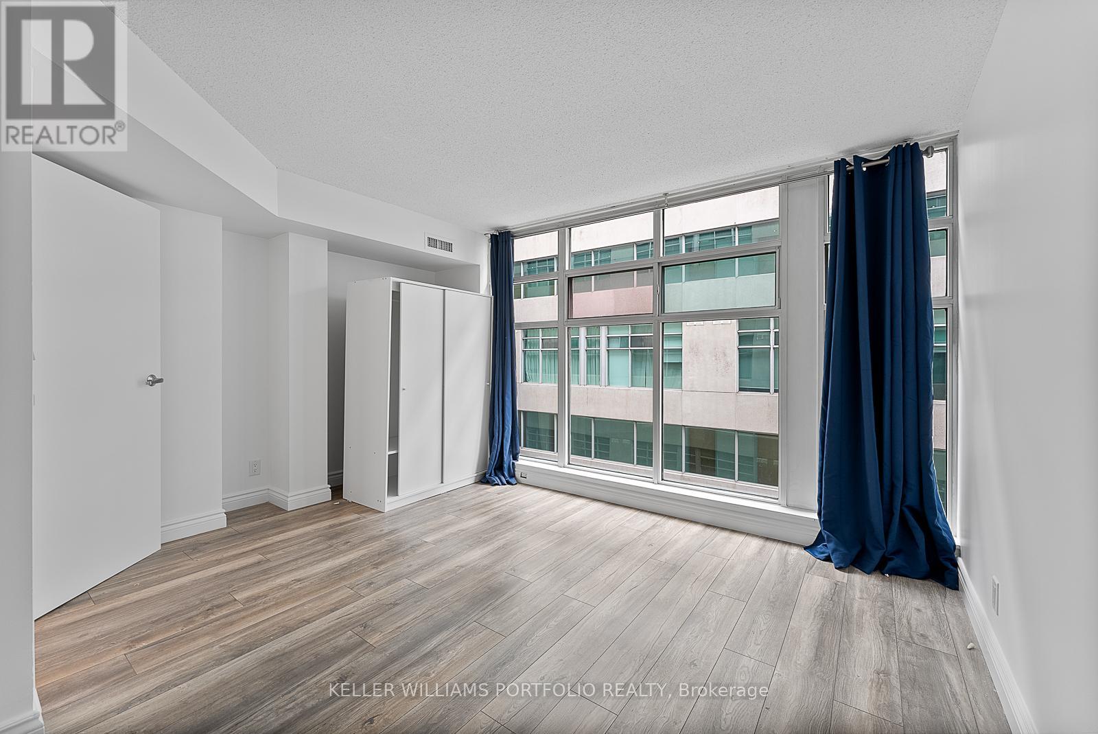 918 - 388 Richmond Street W, Toronto, Ontario  M5V 3P1 - Photo 29 - C13671774