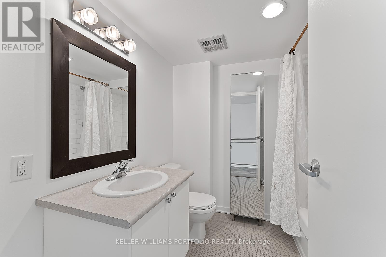 918 - 388 Richmond Street W, Toronto, Ontario  M5V 3P1 - Photo 30 - C13671774